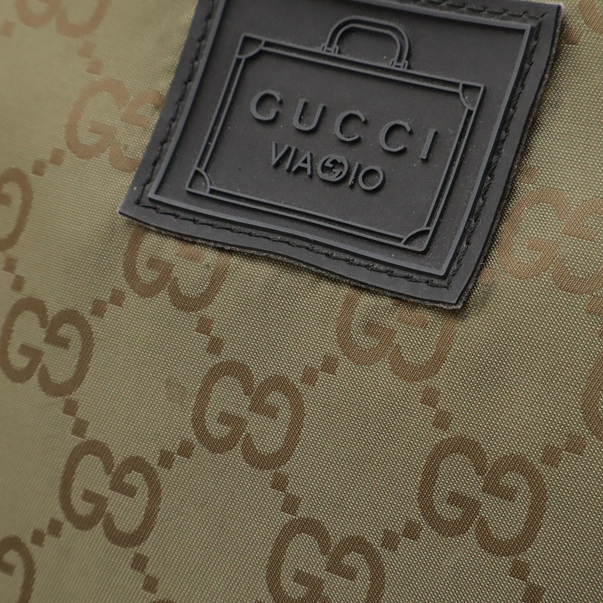Gucci Green Khaki Nylon Leather Clutch Bag Pouch (Pre-Owned)