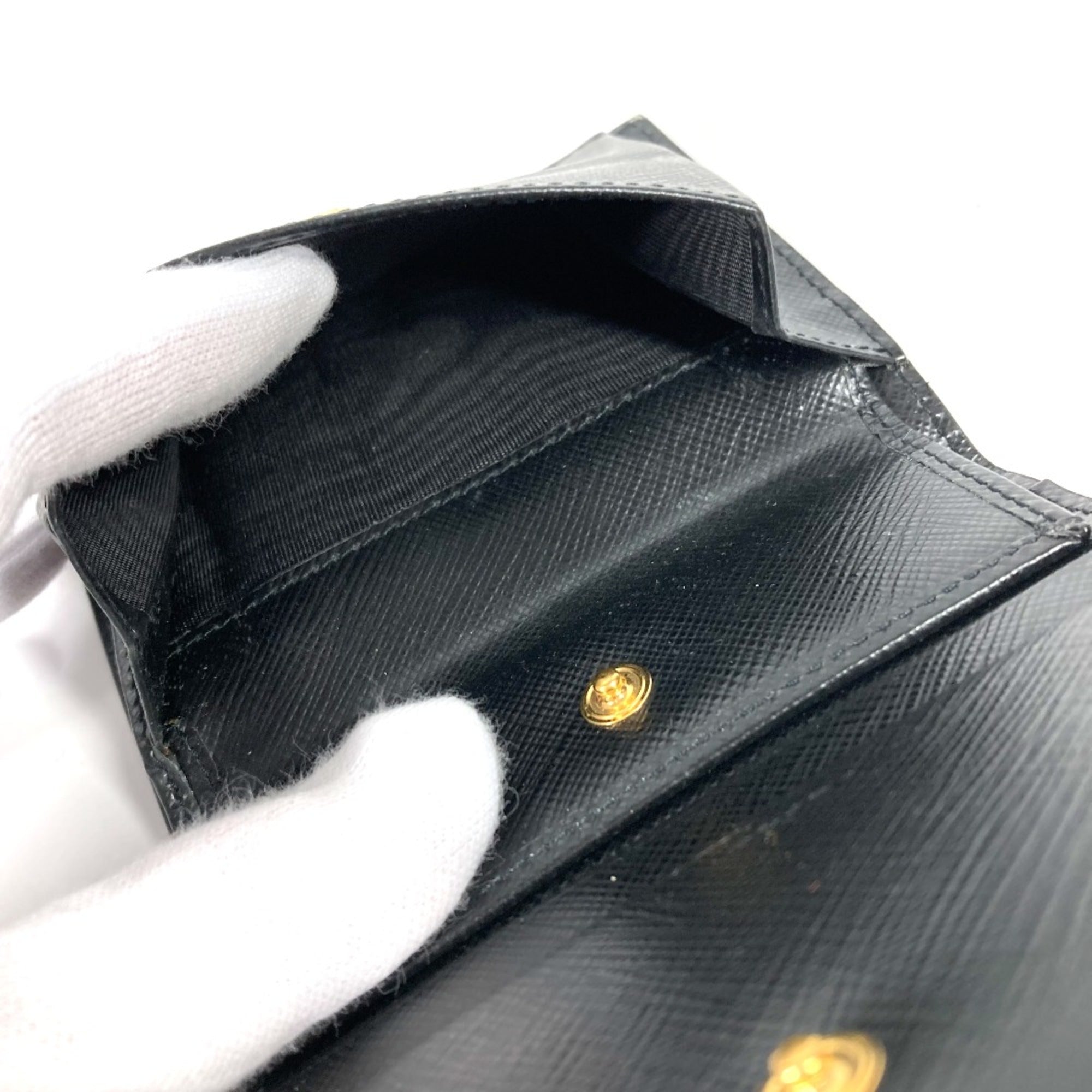 Prada Black Leather Wallet (Bi-Fold) (Pre-Owned)