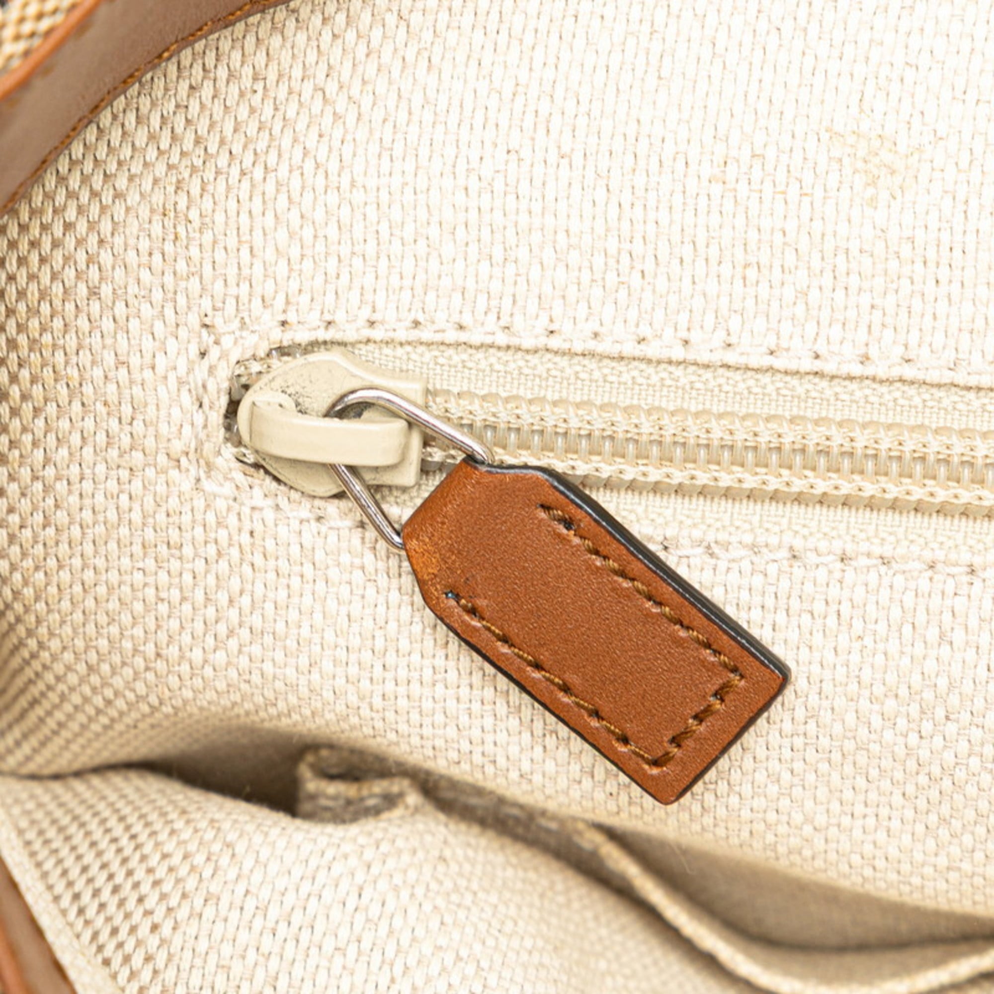 Gucci Beige Brown Canvas Leather Shoulder Bag (Pre-Owned)