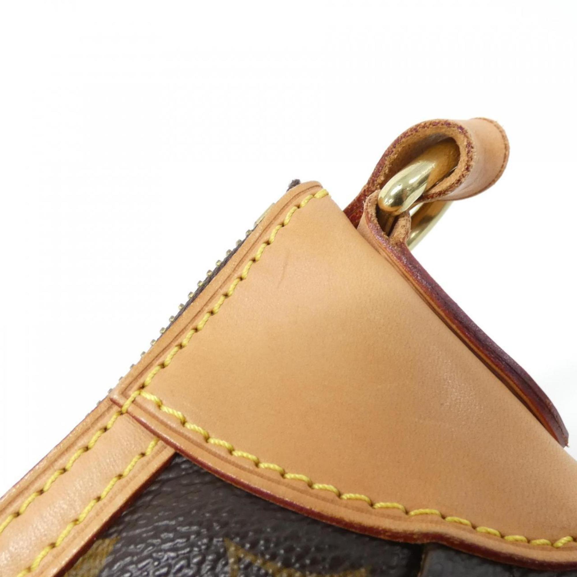 Louis Vuitton Marron Coated Canvas Shoulder Bag (Pre-Owned)