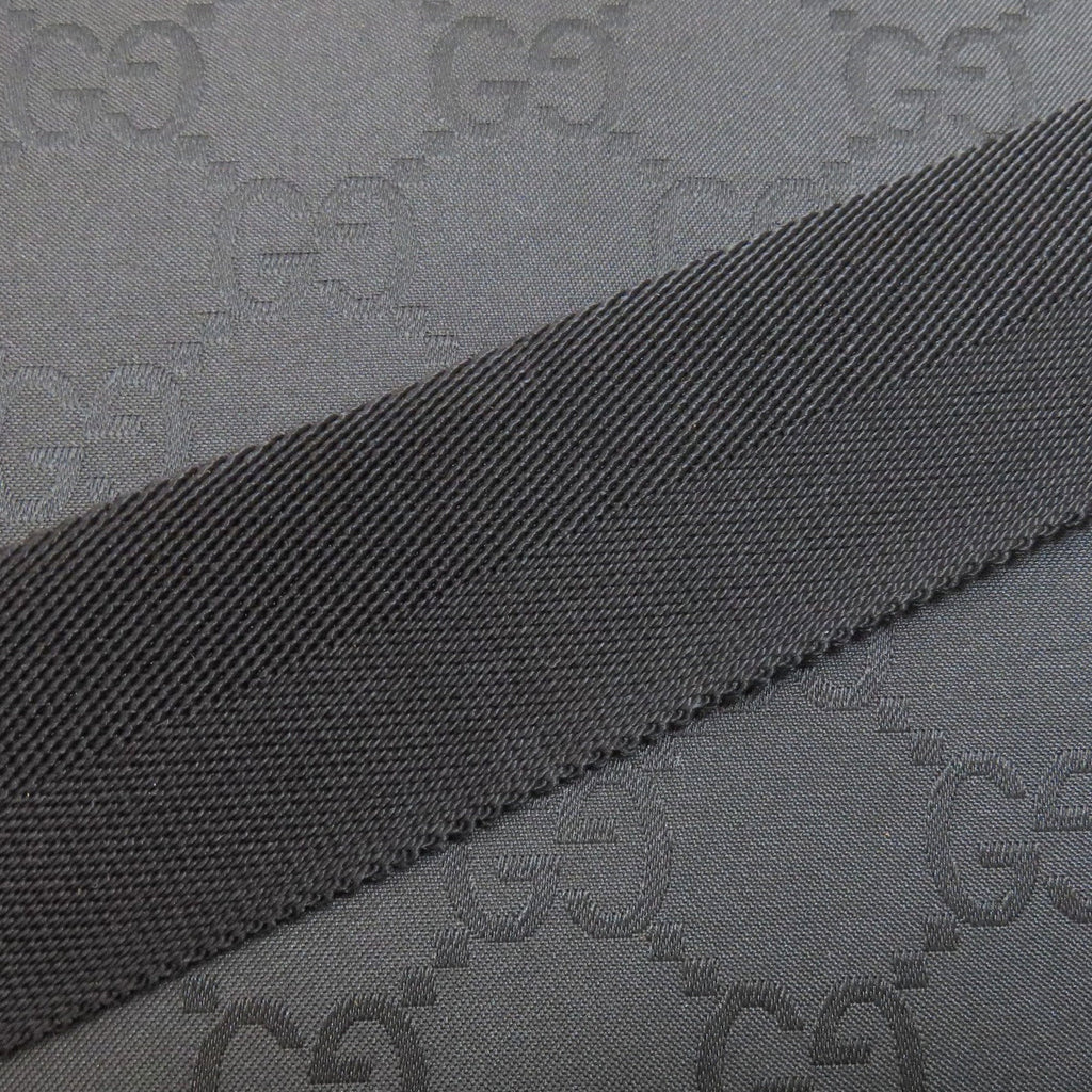 Gucci Black Nylon Shoulder Bag (Pre-Owned)