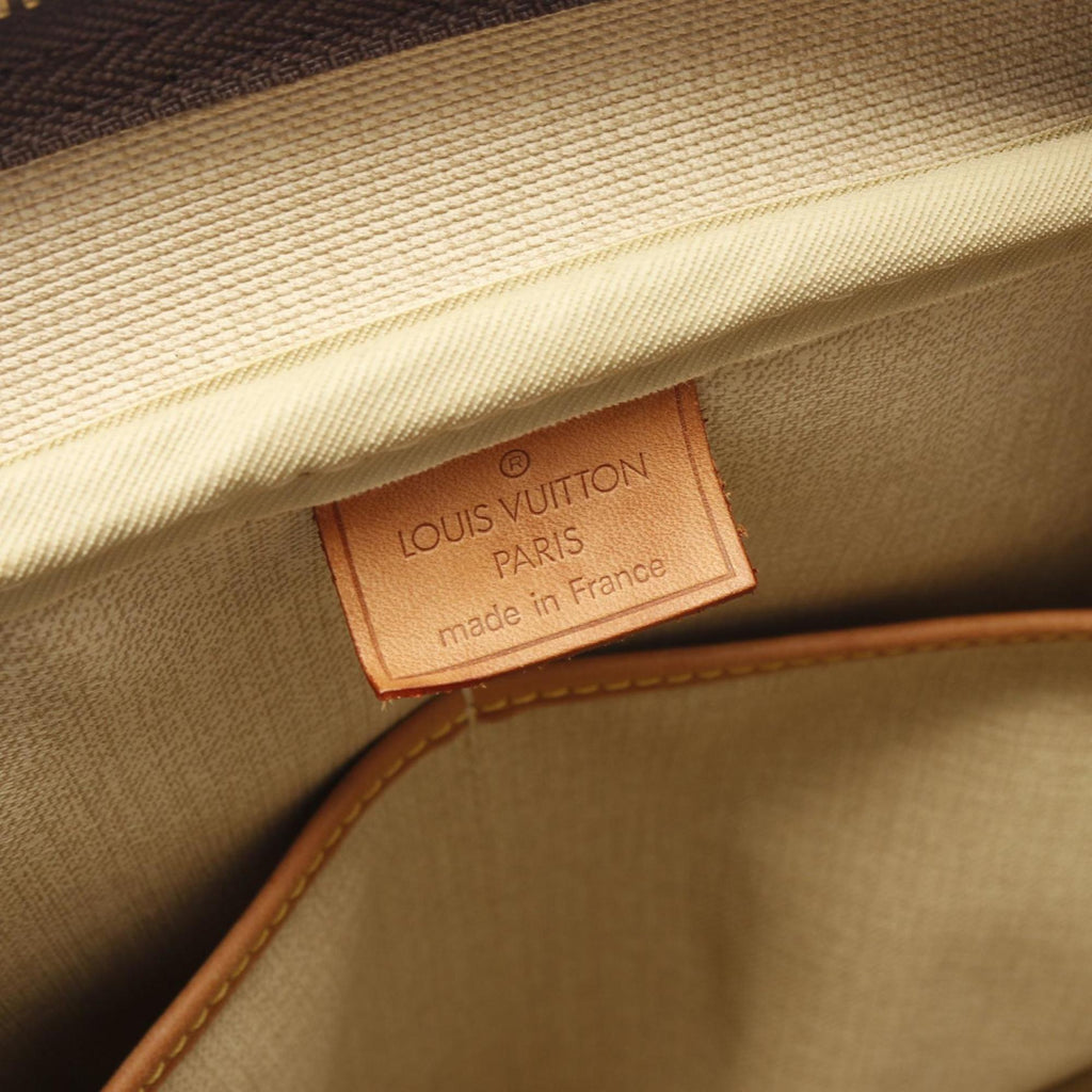 Louis Vuitton Brown Coated Canvas Handbag (Pre-Owned)