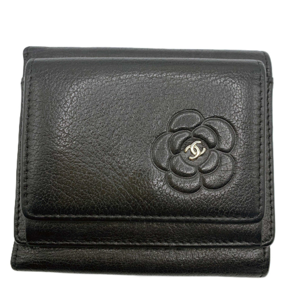 Chanel Black Leather Wallet (Tri-Fold) (Pre-Owned)