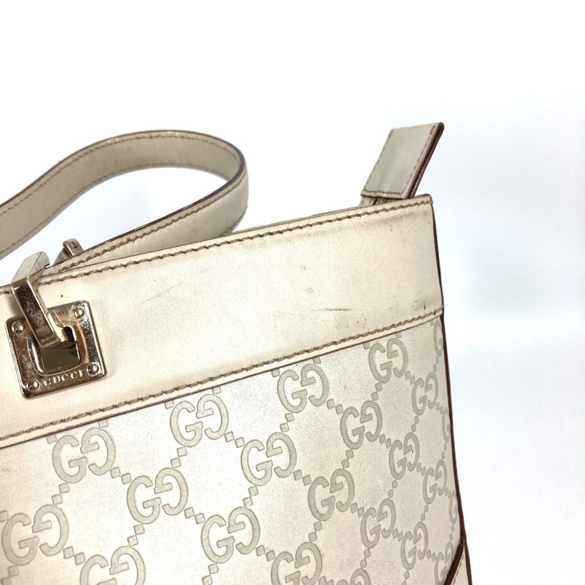 Gucci Off-White Leather Shoulder Bag Tote Bag (Pre-Owned)
