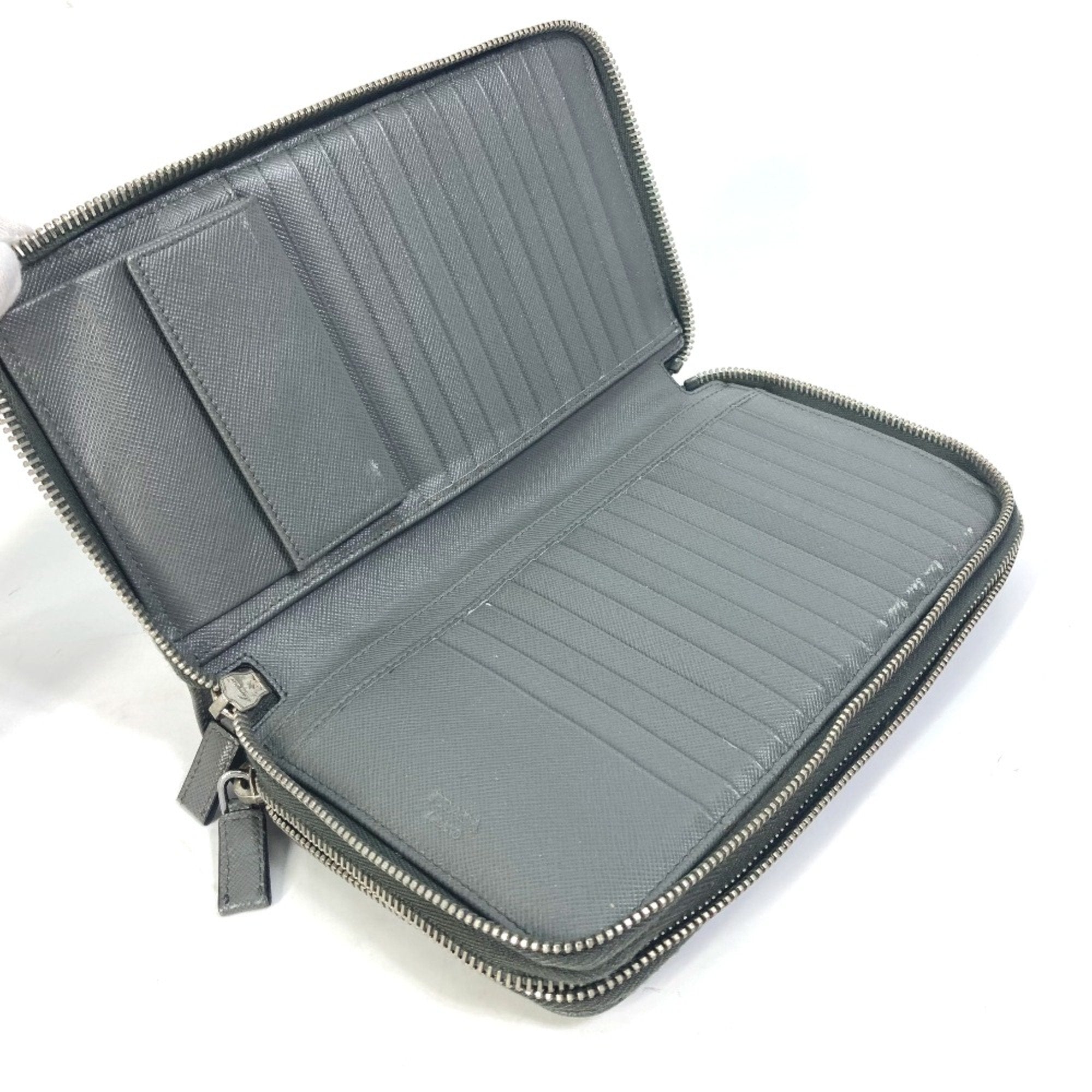 Prada Gray Other Long Wallet (Bi-Fold) (Pre-Owned)