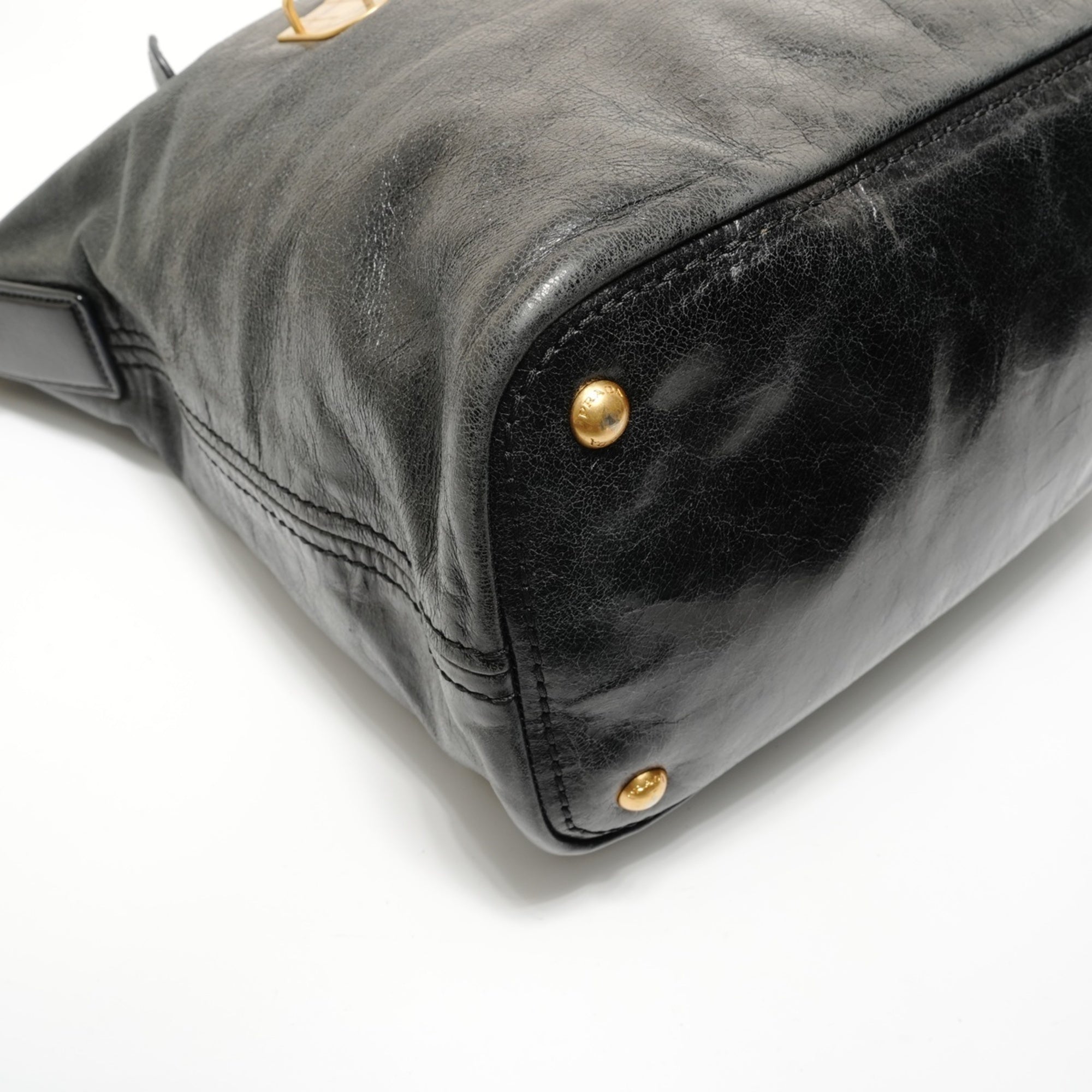 Prada Black Leather Shoulder Bag (Pre-Owned)