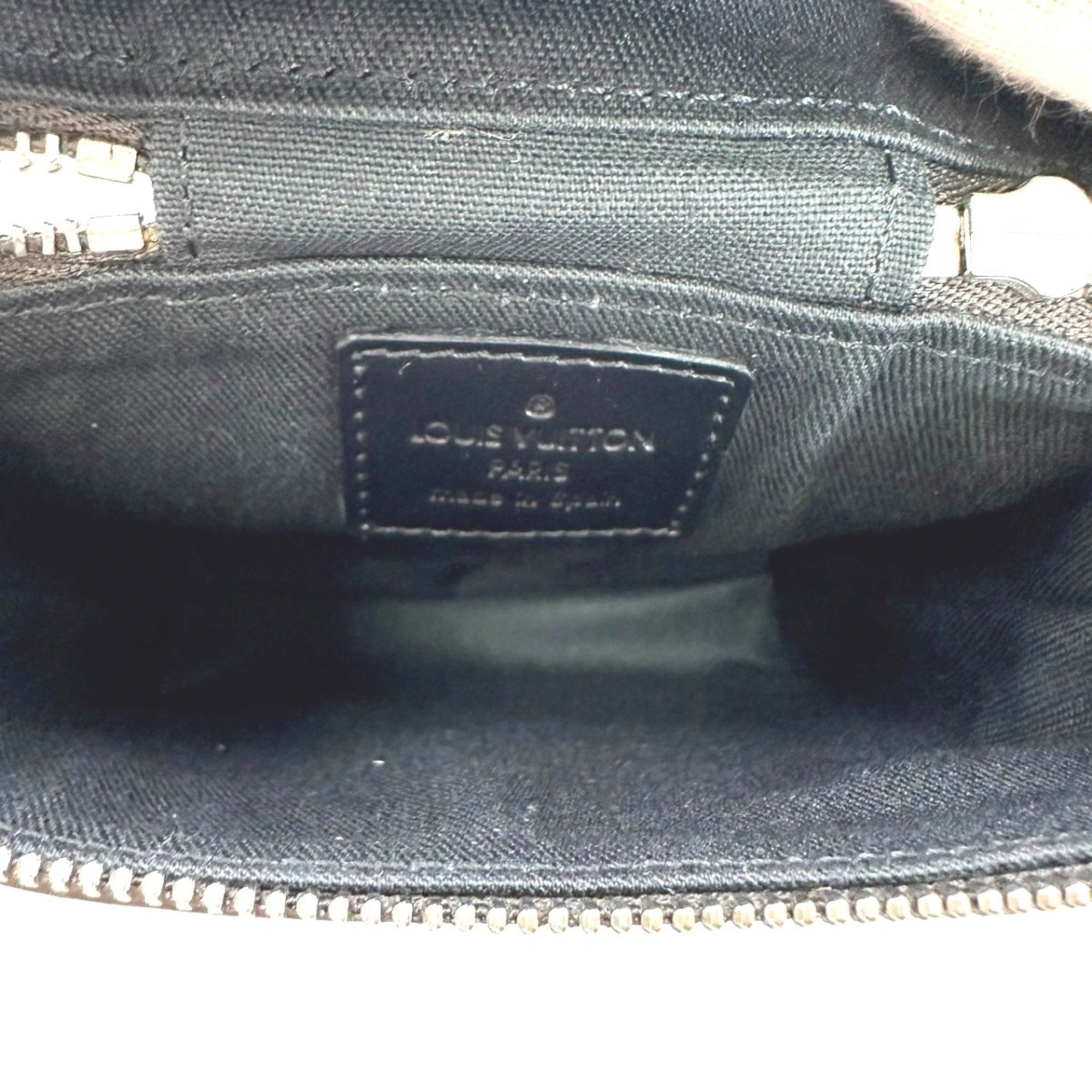 Louis Vuitton Brown Leather Pouch (Pre-Owned)