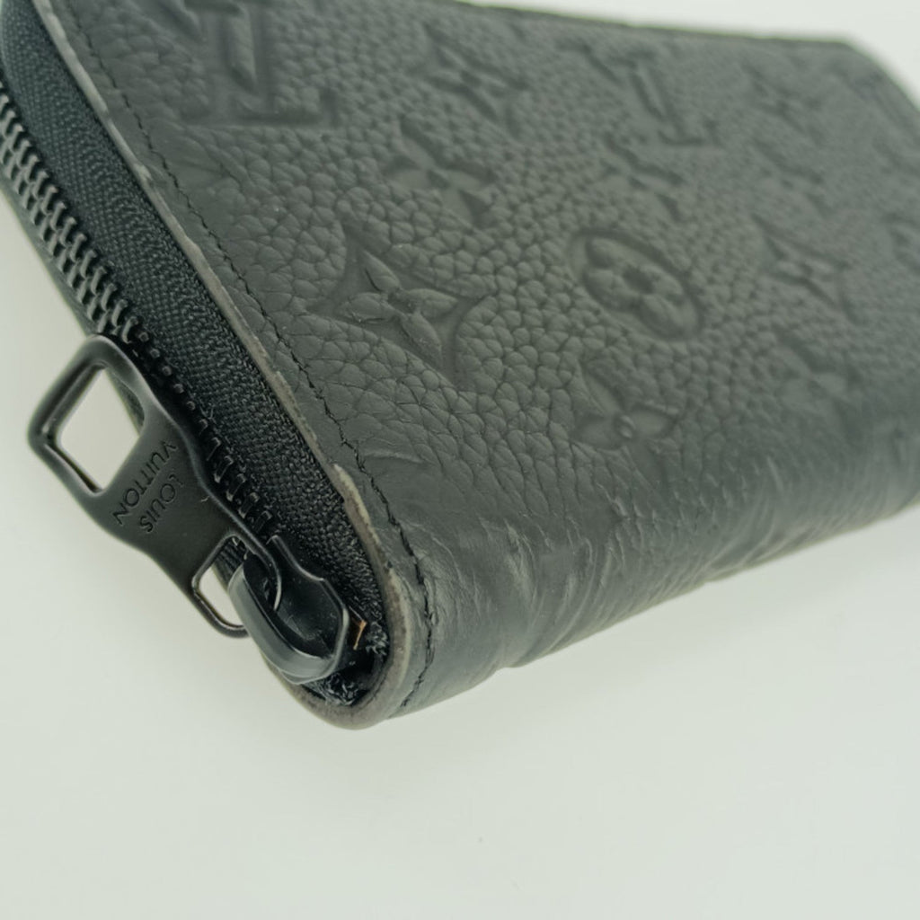 Louis Vuitton Black Leather Long Wallet (Bi-Fold) (Pre-Owned)