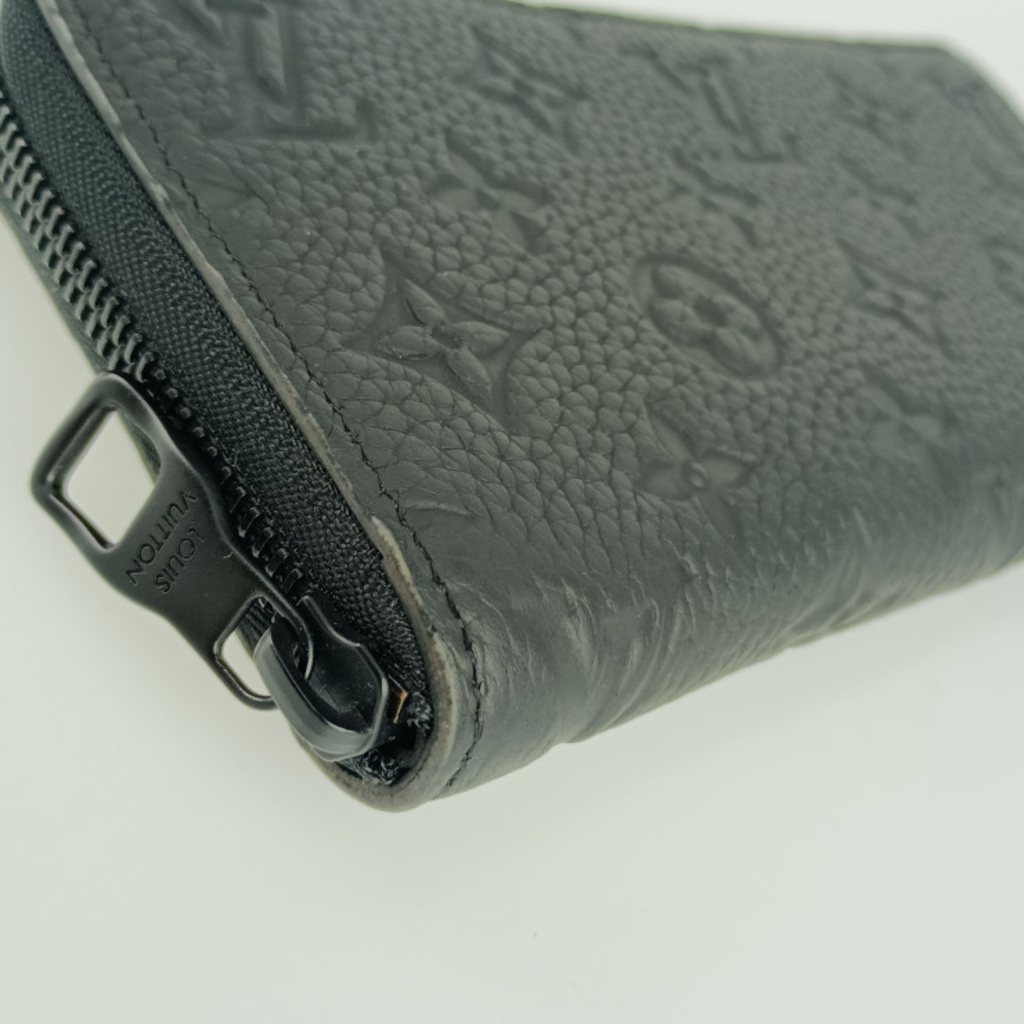 Louis Vuitton Black Leather Long Wallet (Bi-Fold) (Pre-Owned)