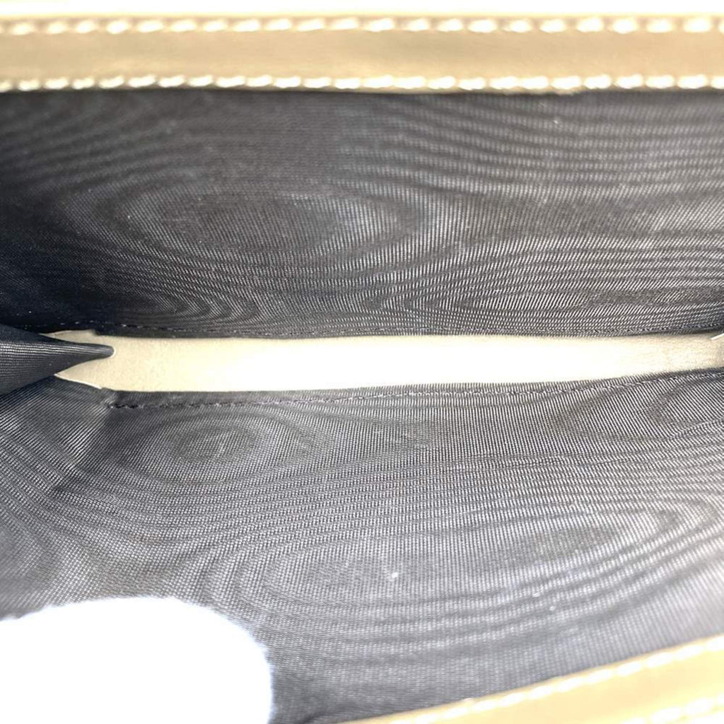 Gucci Beige Suede Shoulder Bag (Pre-Owned)