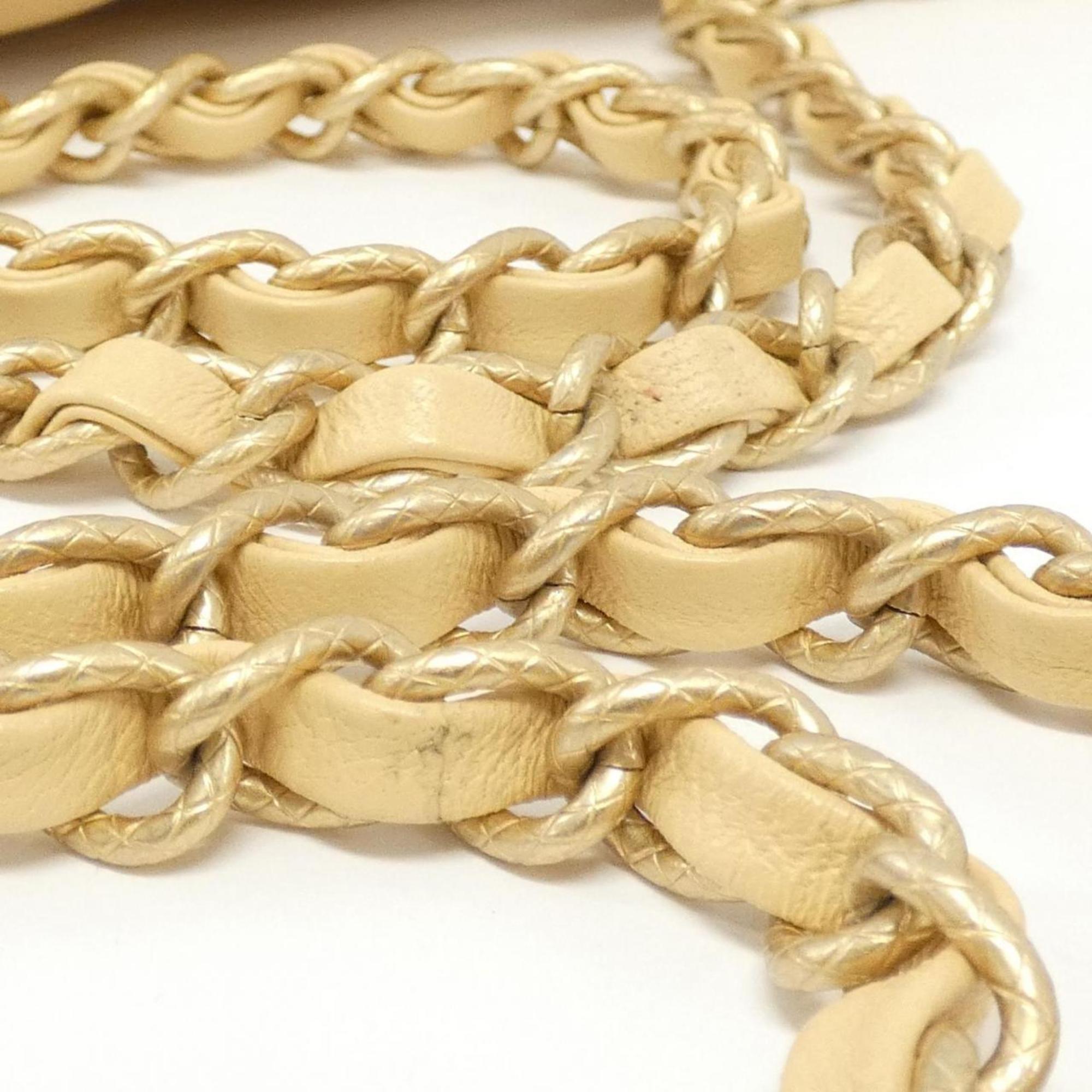 Chanel Beige Leather Shoulder Bag (Pre-Owned)