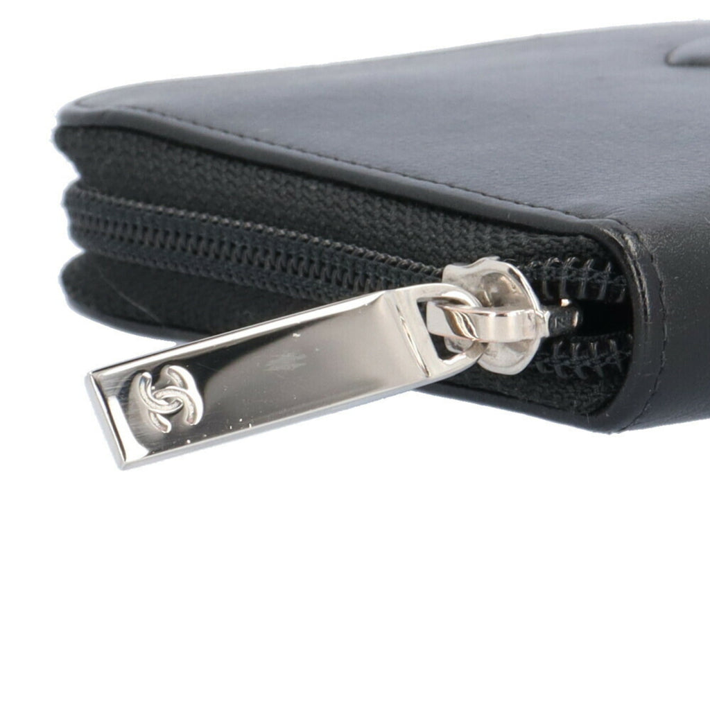 Chanel Black Leather Long Wallet (Bi-Fold) (Pre-Owned)