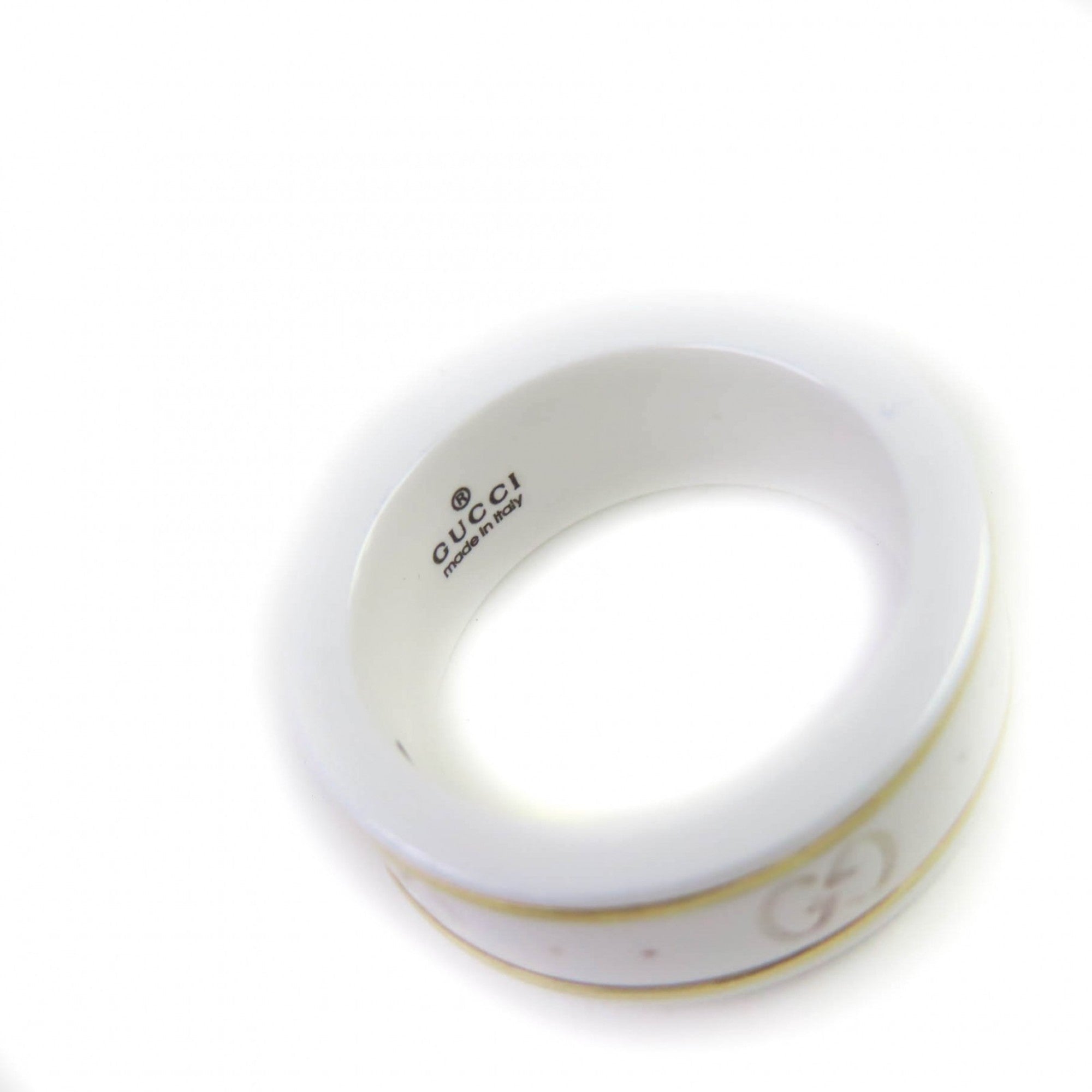 Gucci White Ceramic Band Ring (Pre-Owned)