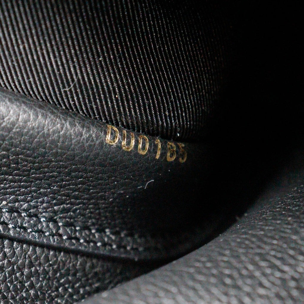 Louis Vuitton Beige Black Leather Tote Bag (Pre-Owned)