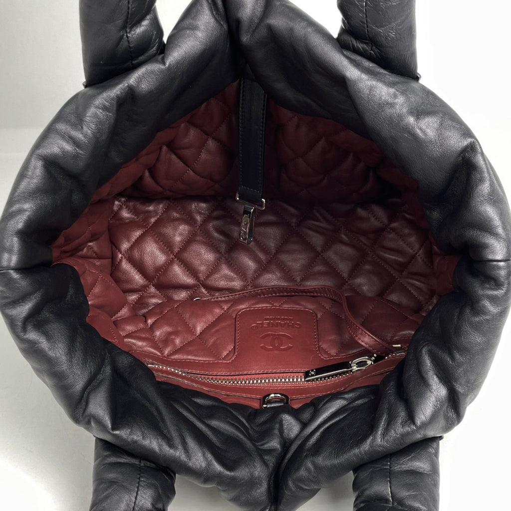 Chanel Black Leather Handbag Tote Bag (Pre-Owned)