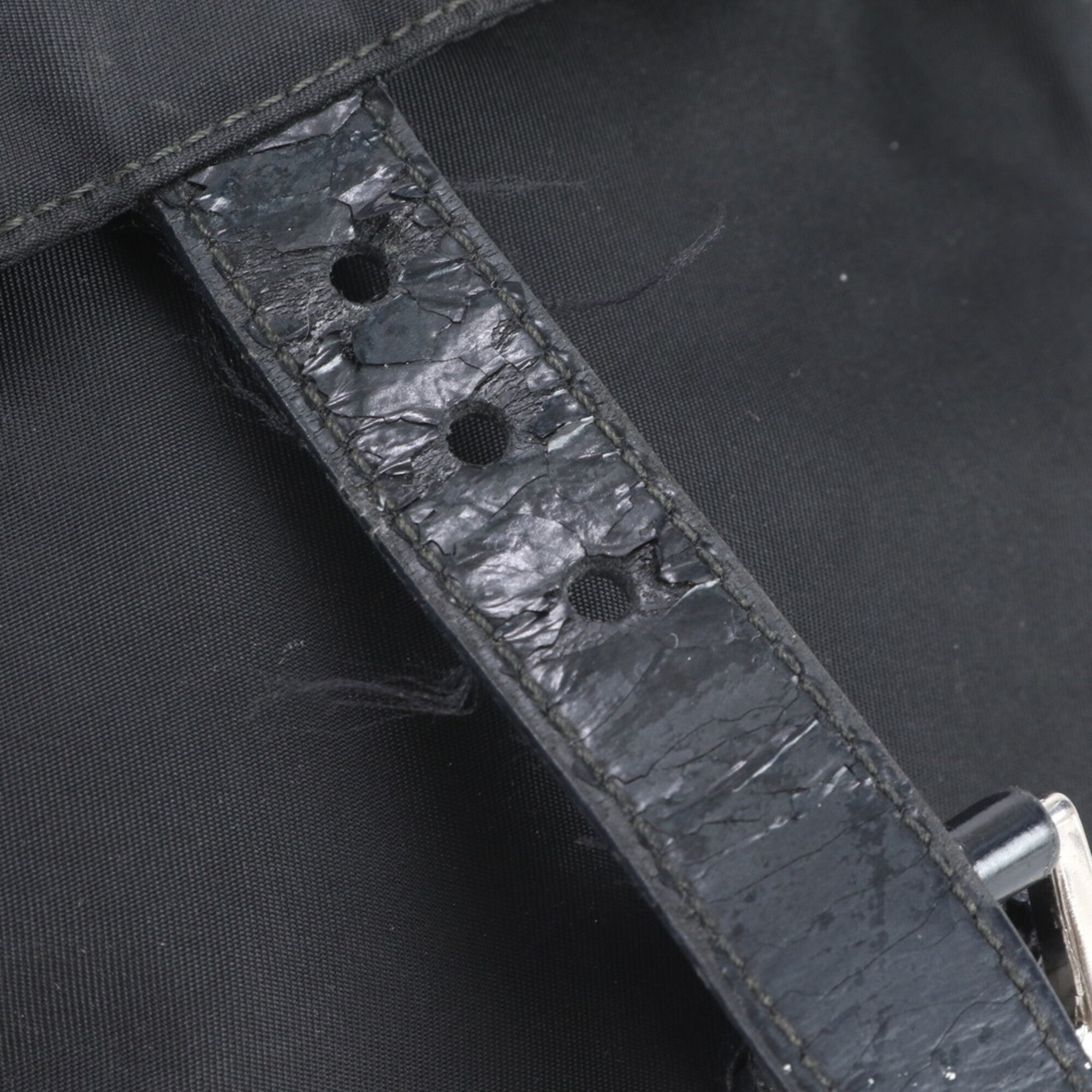 Prada Black Nylon Leather Shoulder Bag (Pre-Owned)