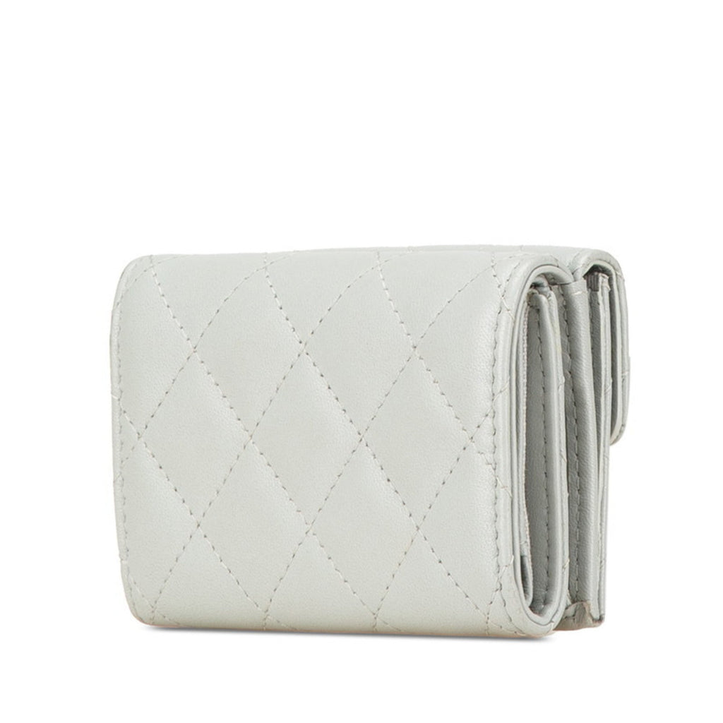 Chanel Gray Leather Wallet (Tri-Fold) (Pre-Owned)