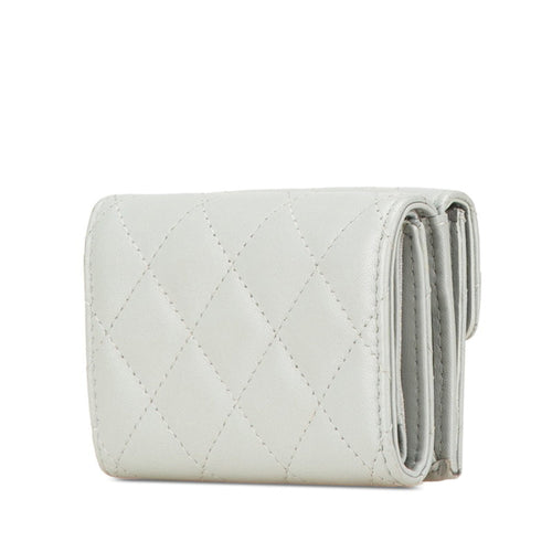 Chanel Gray Leather Wallet (Tri-Fold) (Pre-Owned)