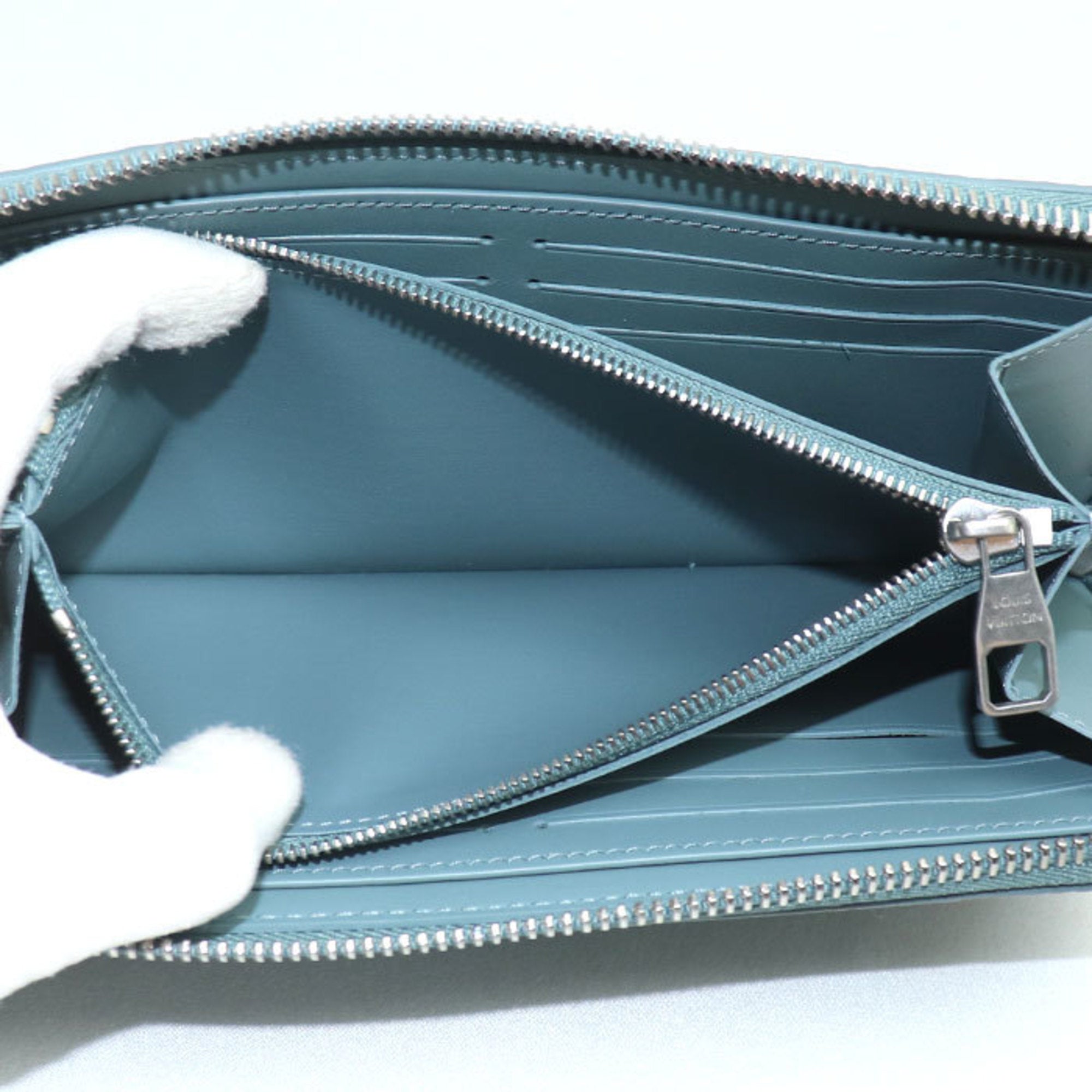 Louis Vuitton Leather Long Wallet (Bi-Fold) (Pre-Owned)