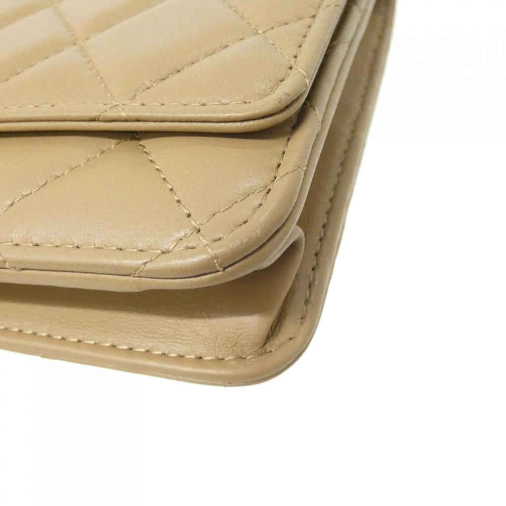 Chanel Beige Leather Chain/Shoulder Wallet (Pre-Owned)