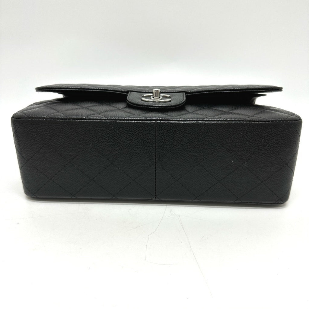 Chanel Black Grained Calfskin Shoulder Bag (Pre-Owned)
