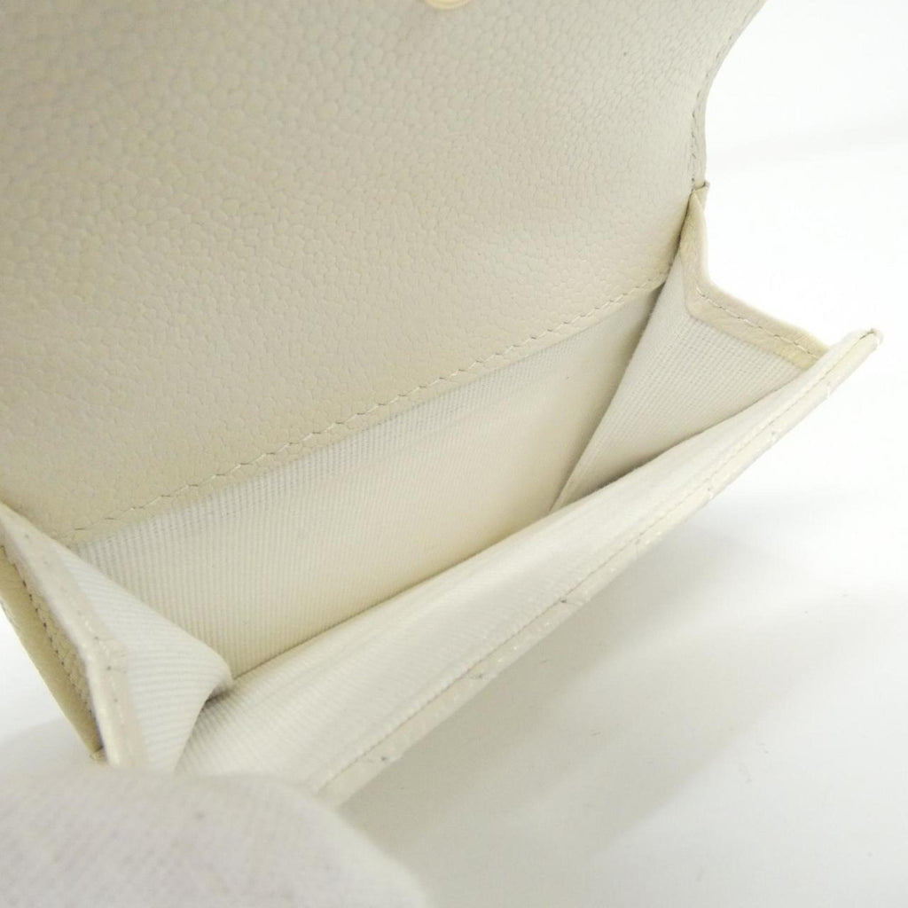 Chanel White Grained Calfskin Wallet (Bi-Fold) (Pre-Owned)