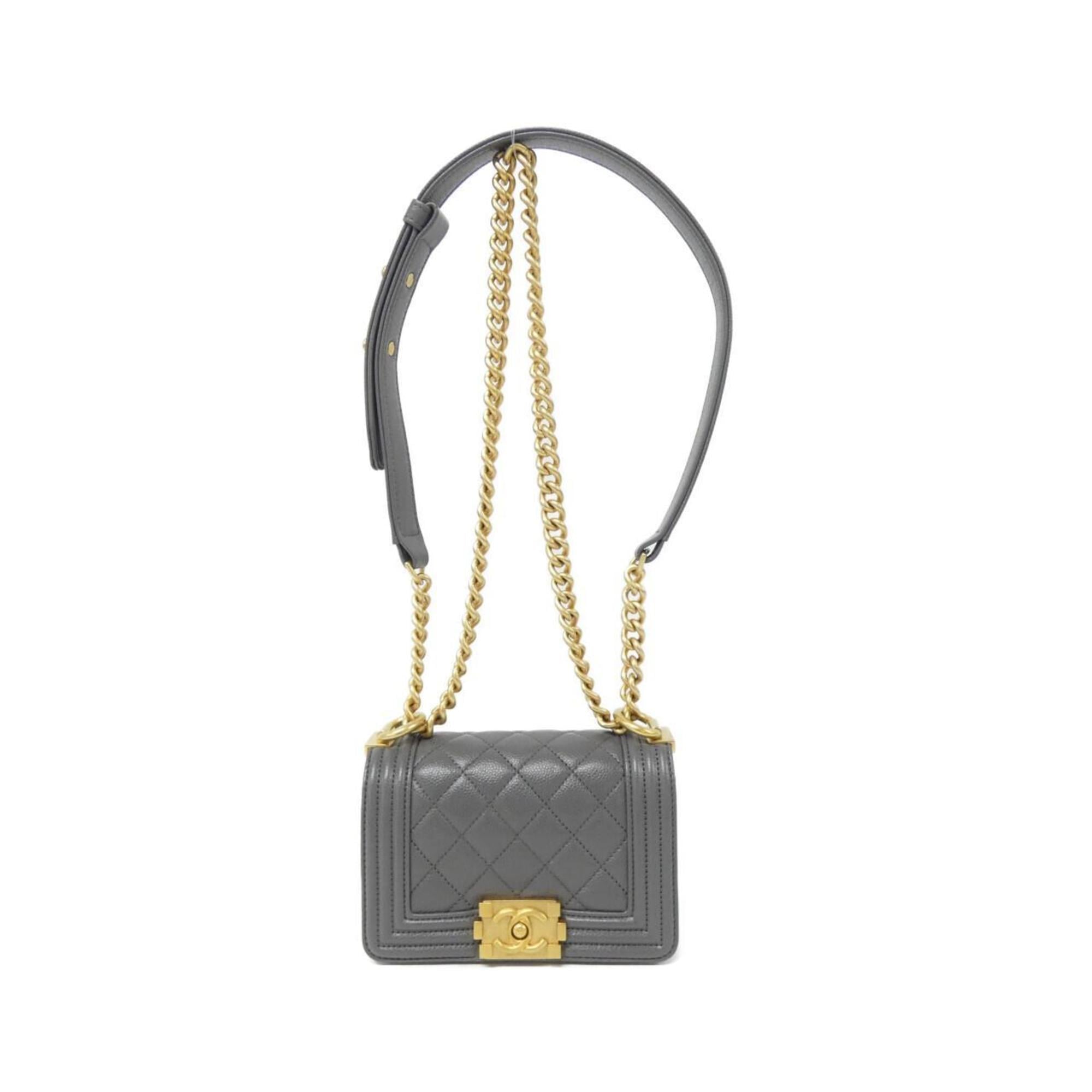 Chanel Boy Chanel Gray Grained Calfskin Shoulder Bag (Pre-Owned)