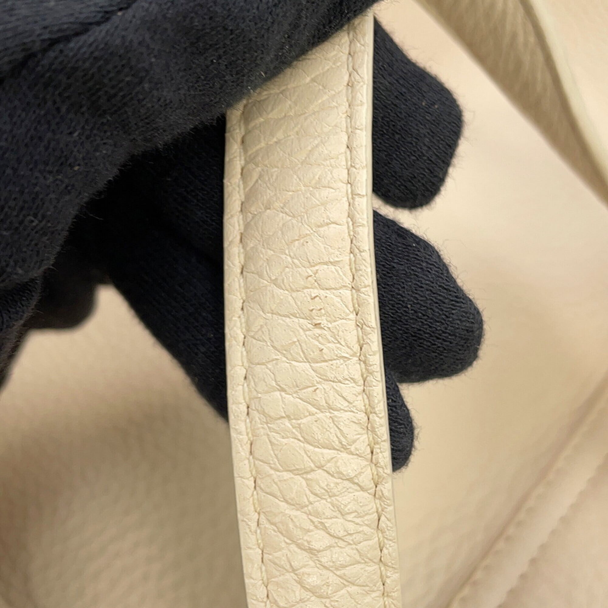 Bottega Veneta Black Ivory Leather Handbag (Pre-Owned)