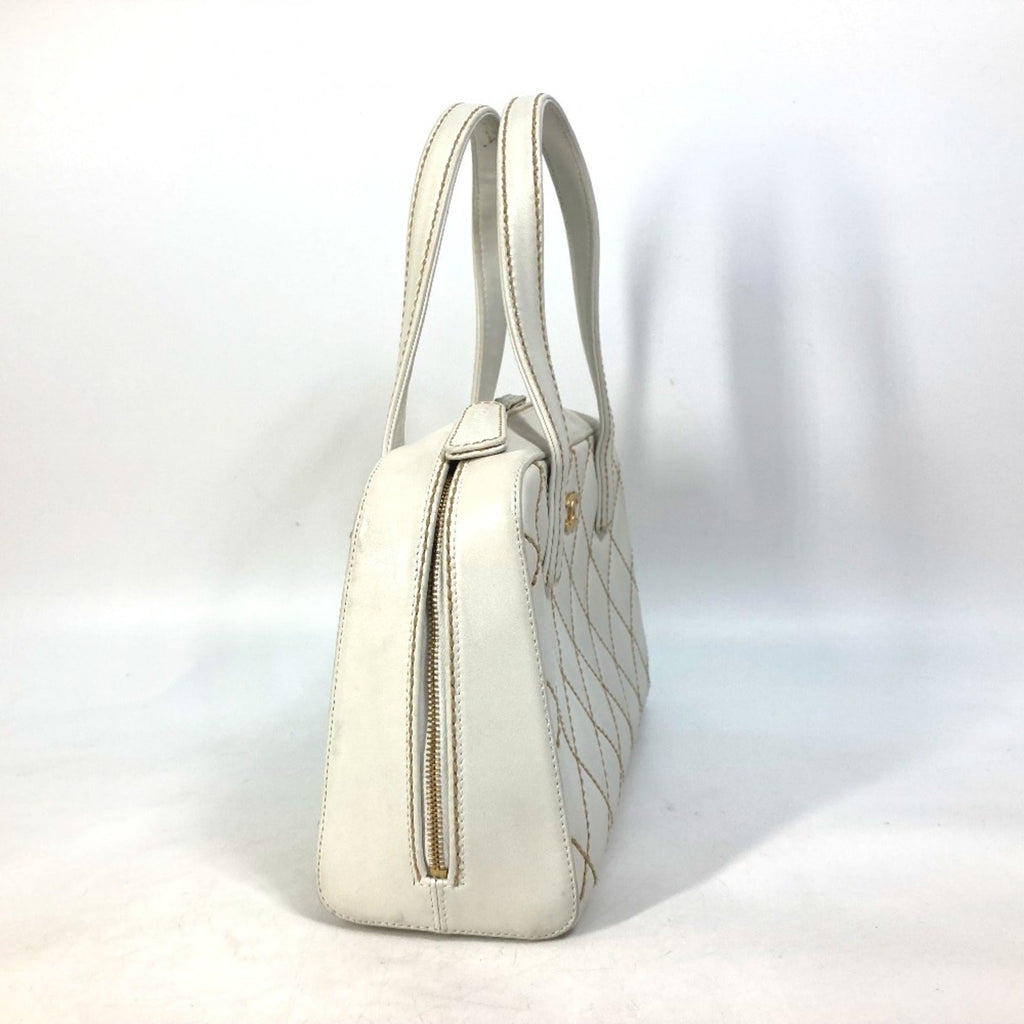 Chanel White Leather Handbag (Pre-Owned)