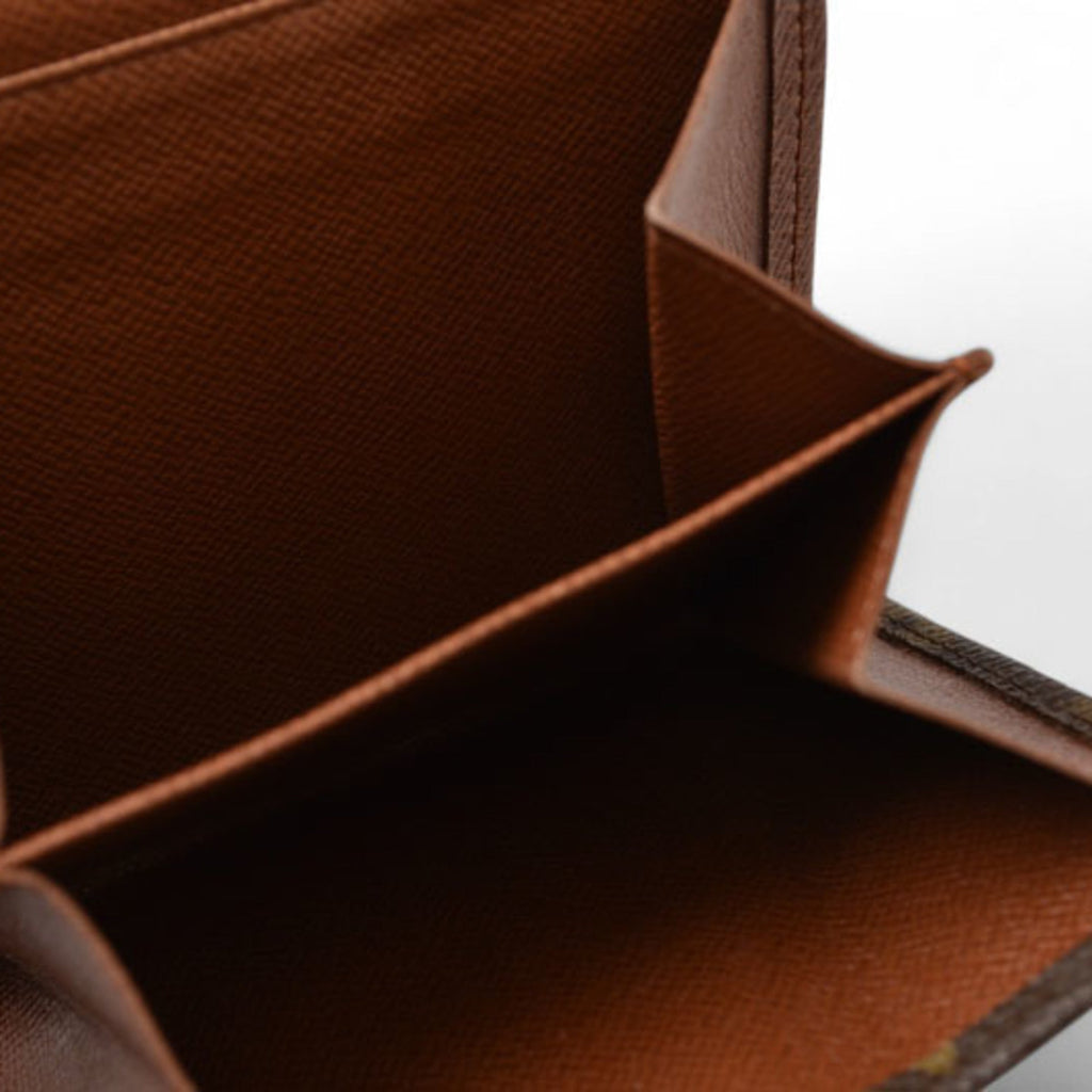 Louis Vuitton Monogram Brown Monogram Monogram Wallet (Bi-Fold) (Pre-Owned)