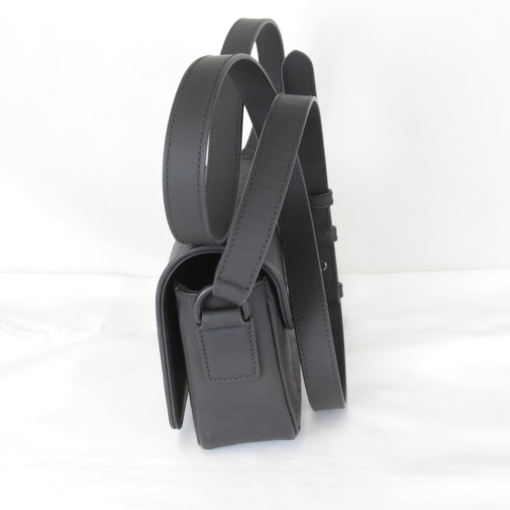 Gucci Black Rubber Shoulder Bag (Pre-Owned)