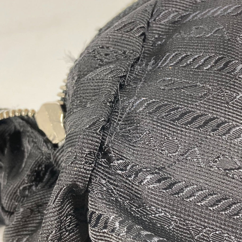 Prada Black Nylon Handbag (Pre-Owned)