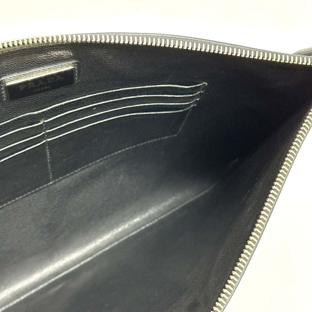Prada Black Leather Clutch Bag (Pre-Owned)