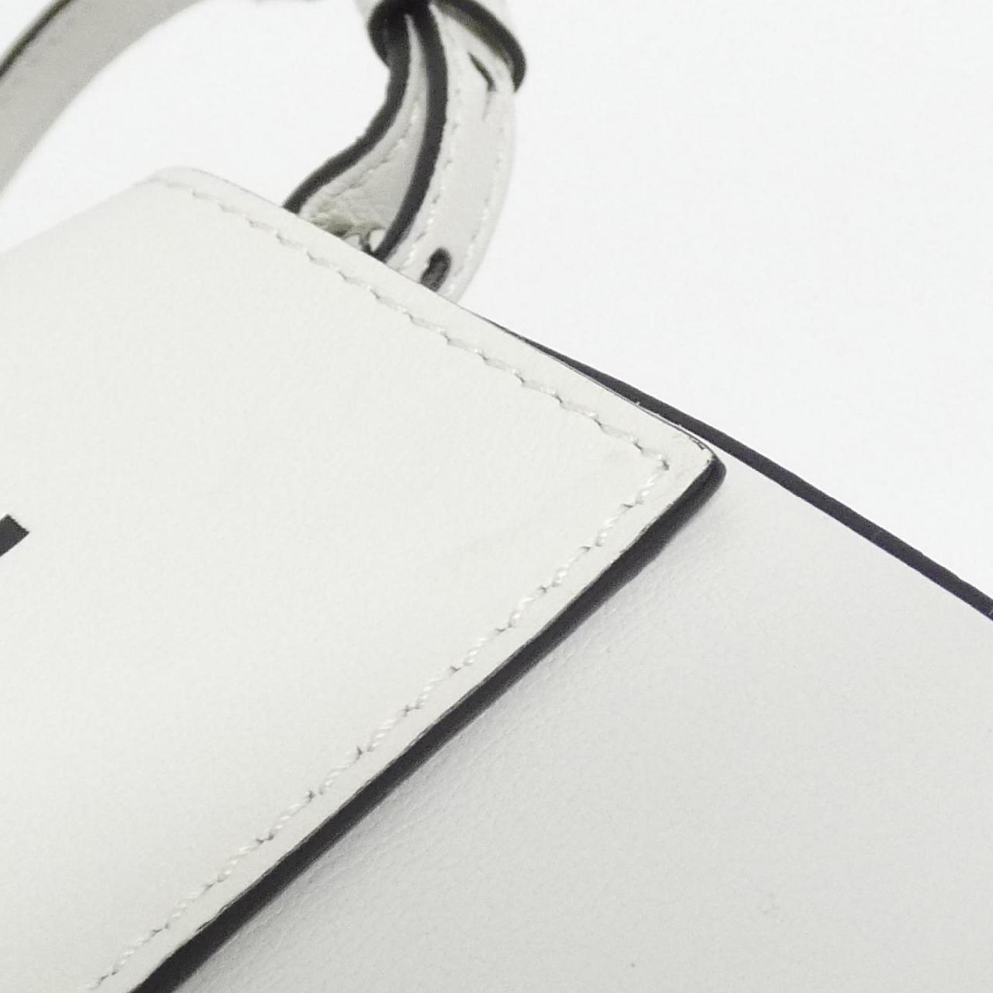 Fendi Silver Leather Handbag Shoulder Bag (Pre-Owned)