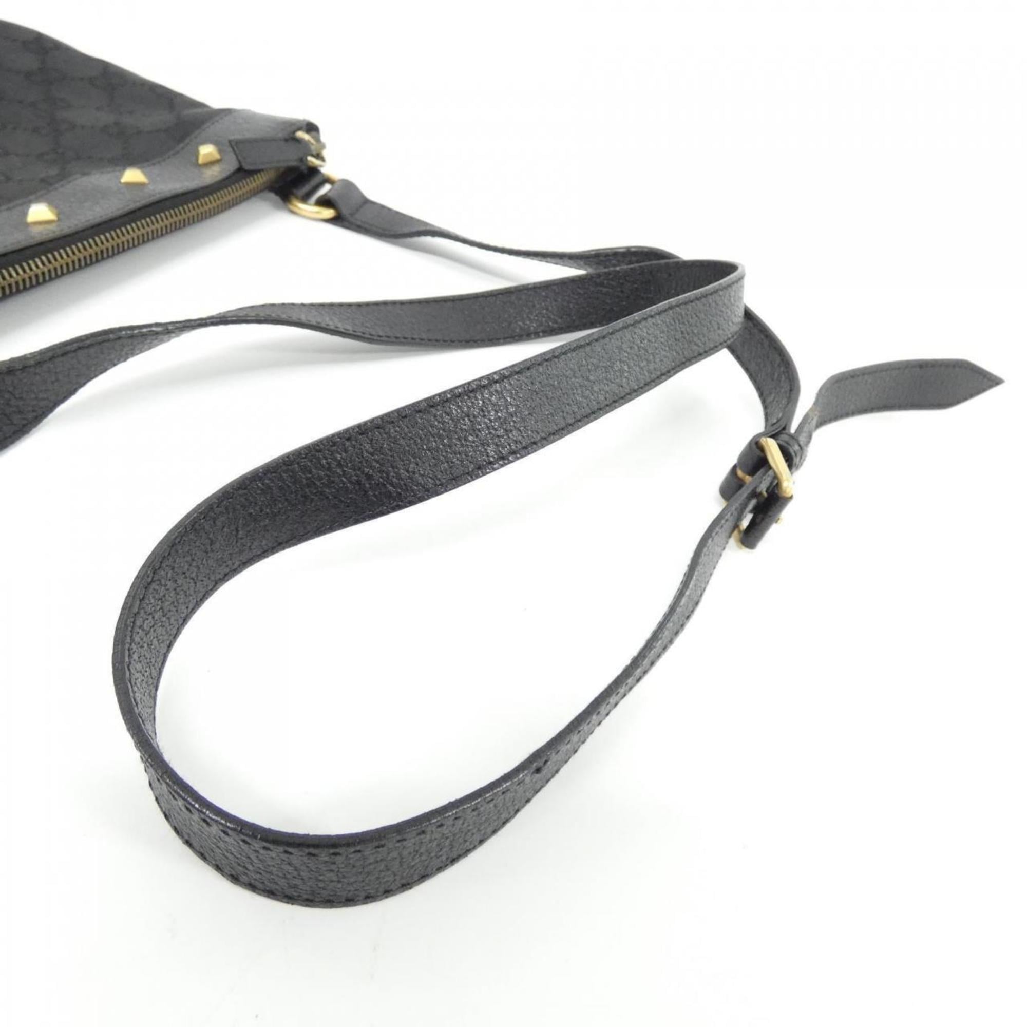 Gucci Black Gg Canvas Shoulder Bag (Pre-Owned)