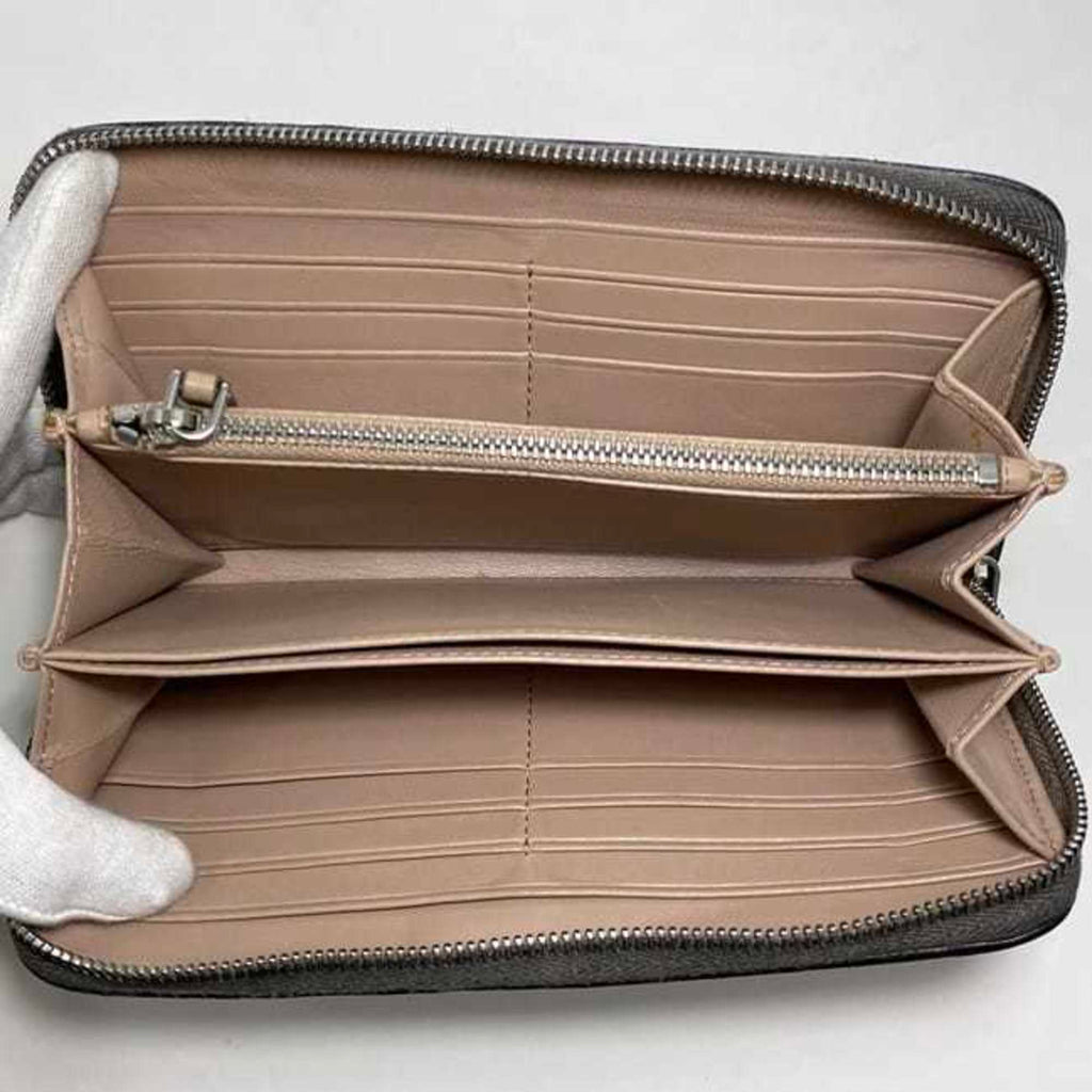 Prada Black Leather Long Wallet (Bi-Fold) (Pre-Owned)