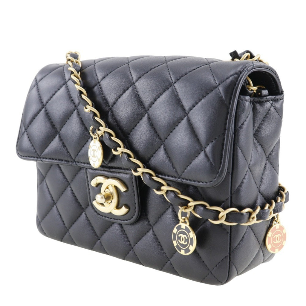 Chanel Black Leather Shoulder Bag (Pre-Owned)