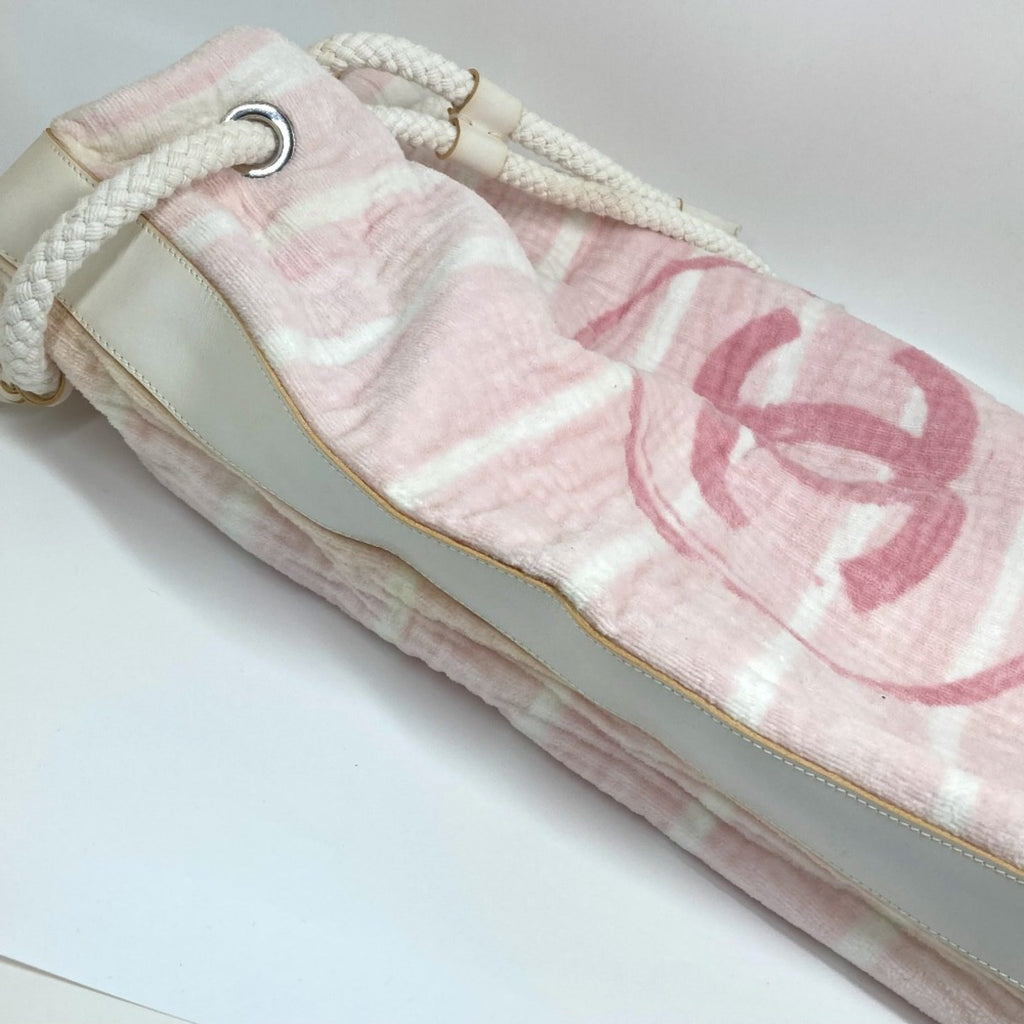 Chanel Pink Cotton Shoulder Bag (Pre-Owned)