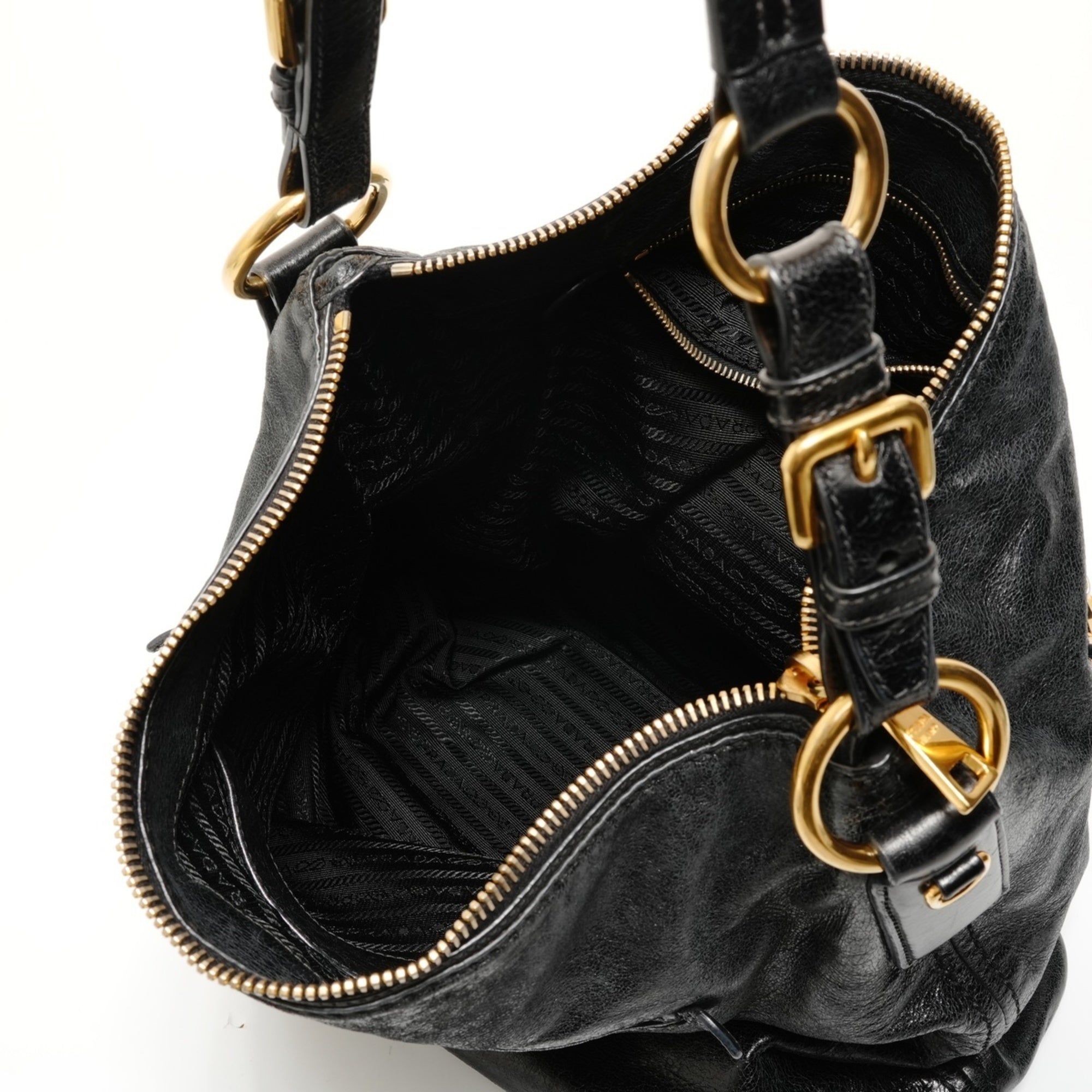 Prada Black Leather Shoulder Bag (Pre-Owned)
