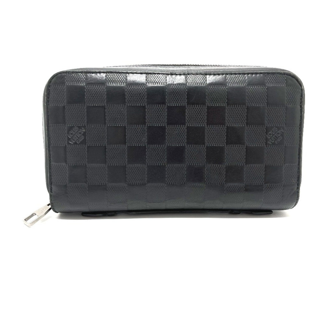 Louis Vuitton Black Other Long Wallet (Bi-Fold) (Pre-Owned)