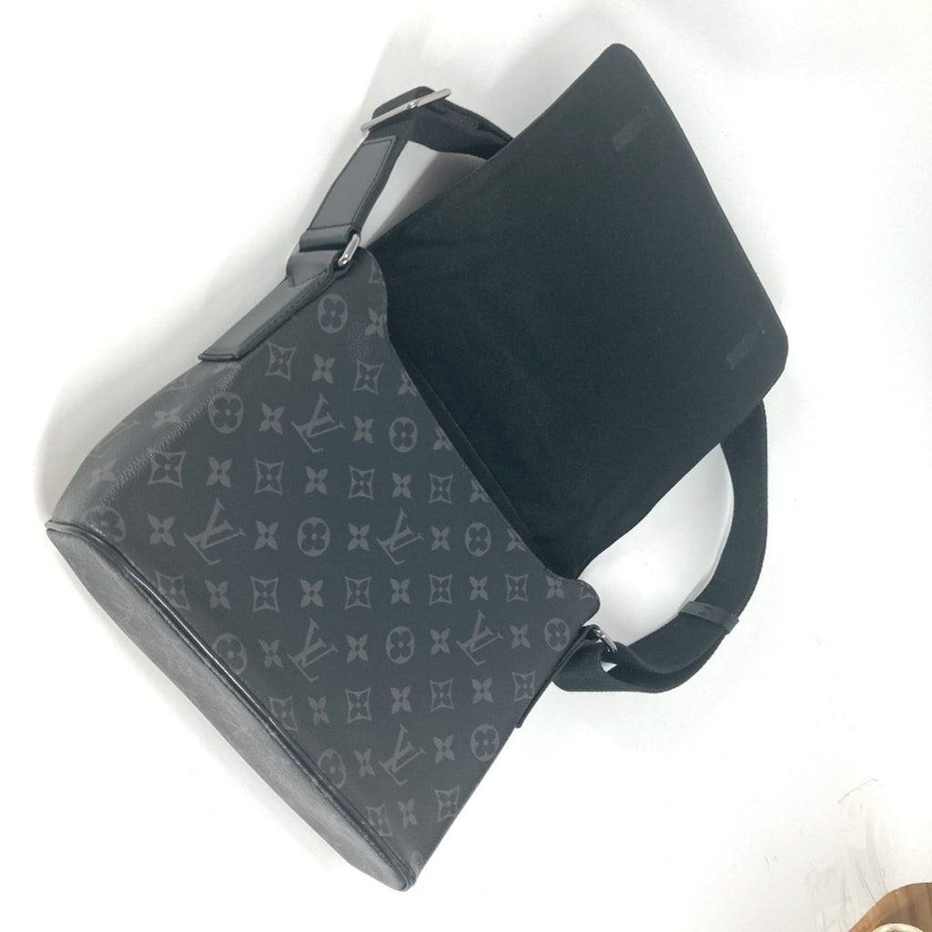 Louis Vuitton Black Monogram Eclipse Shoulder Bag (Pre-Owned)