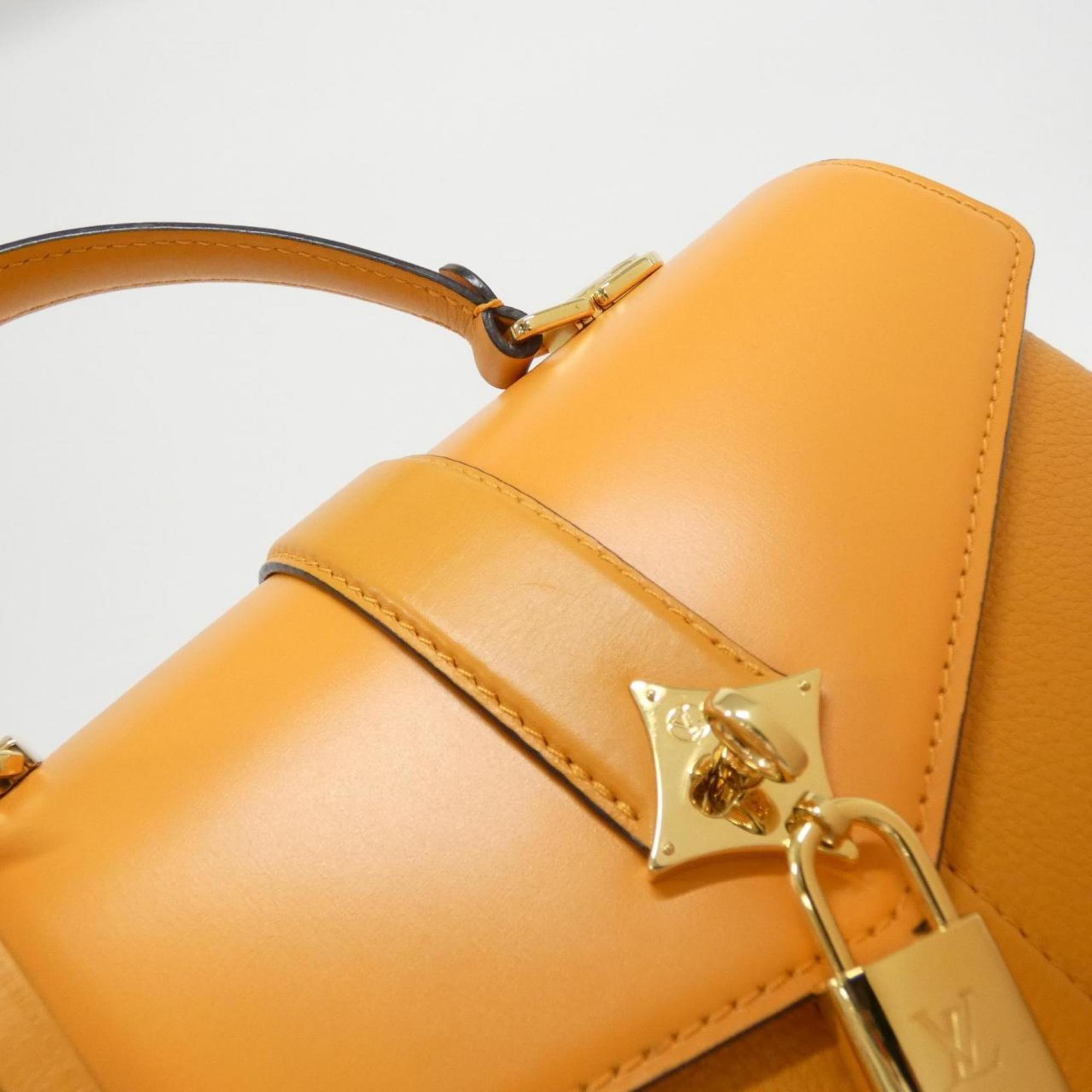 Louis Vuitton Gold Leather Handbag (Pre-Owned)