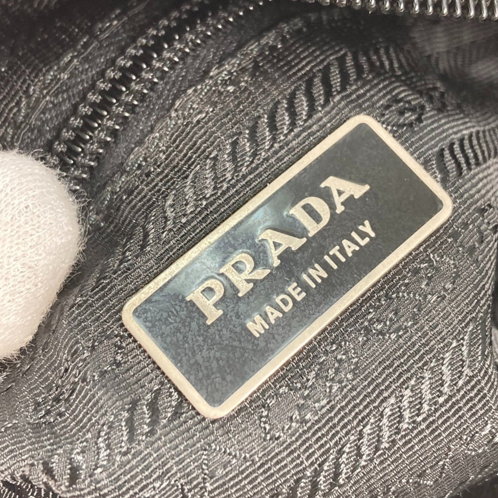 Prada Black Nylon Pochette Shoulder Bag (Pre-Owned)