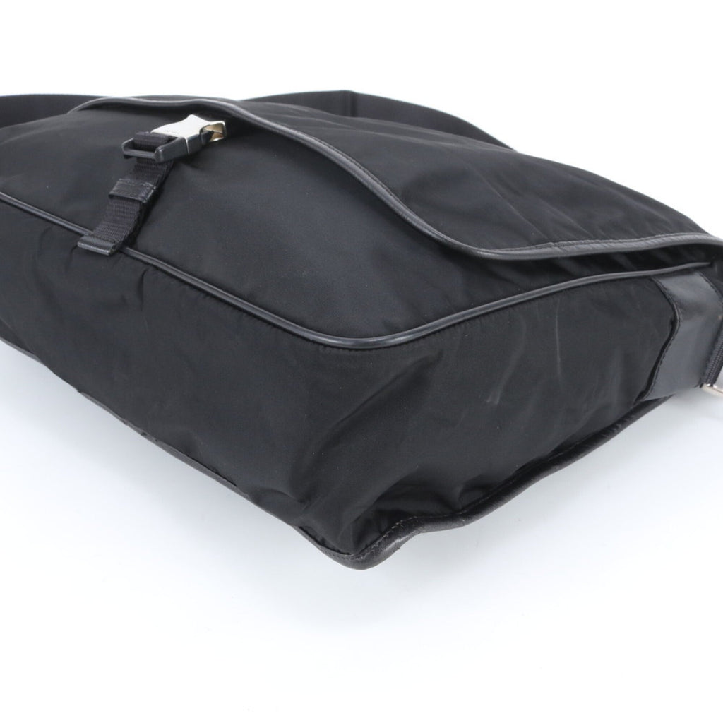 Prada Black Nylon Leather Shoulder Bag (Pre-Owned)