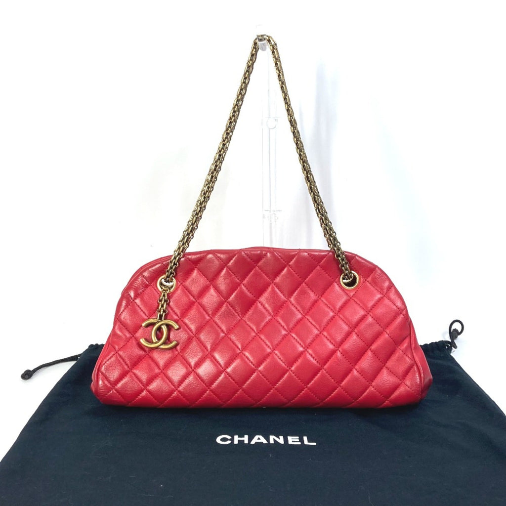 Chanel Red Leather Shoulder Bag (Pre-Owned)
