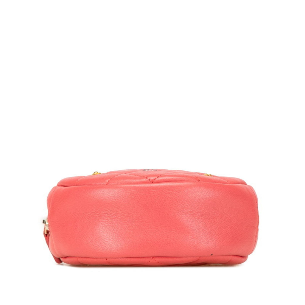 Chanel Red Color Leather Shoulder Bag (Pre-Owned)