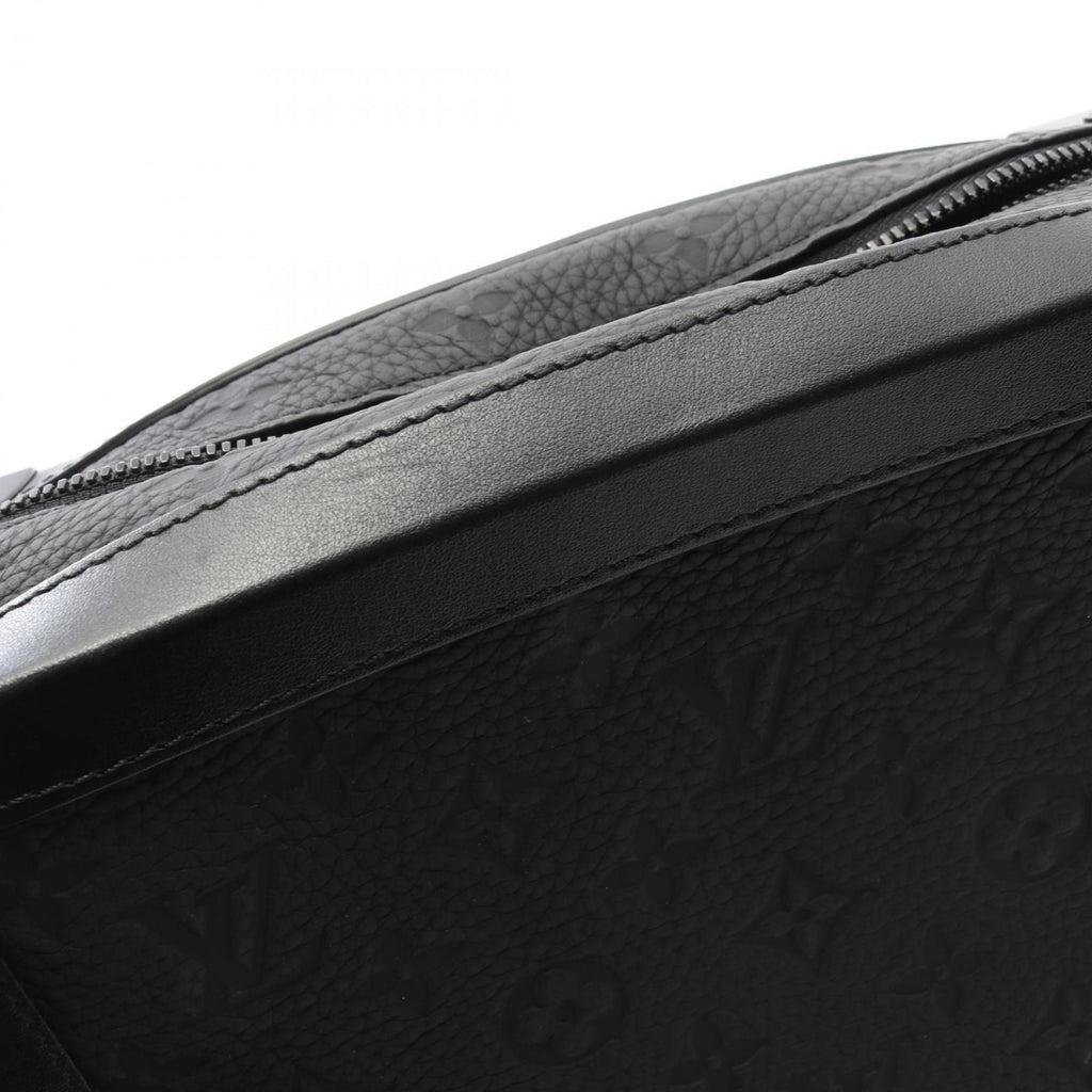 Louis Vuitton Black Noir Monogram Leather Shoulder Bag (Pre-Owned)