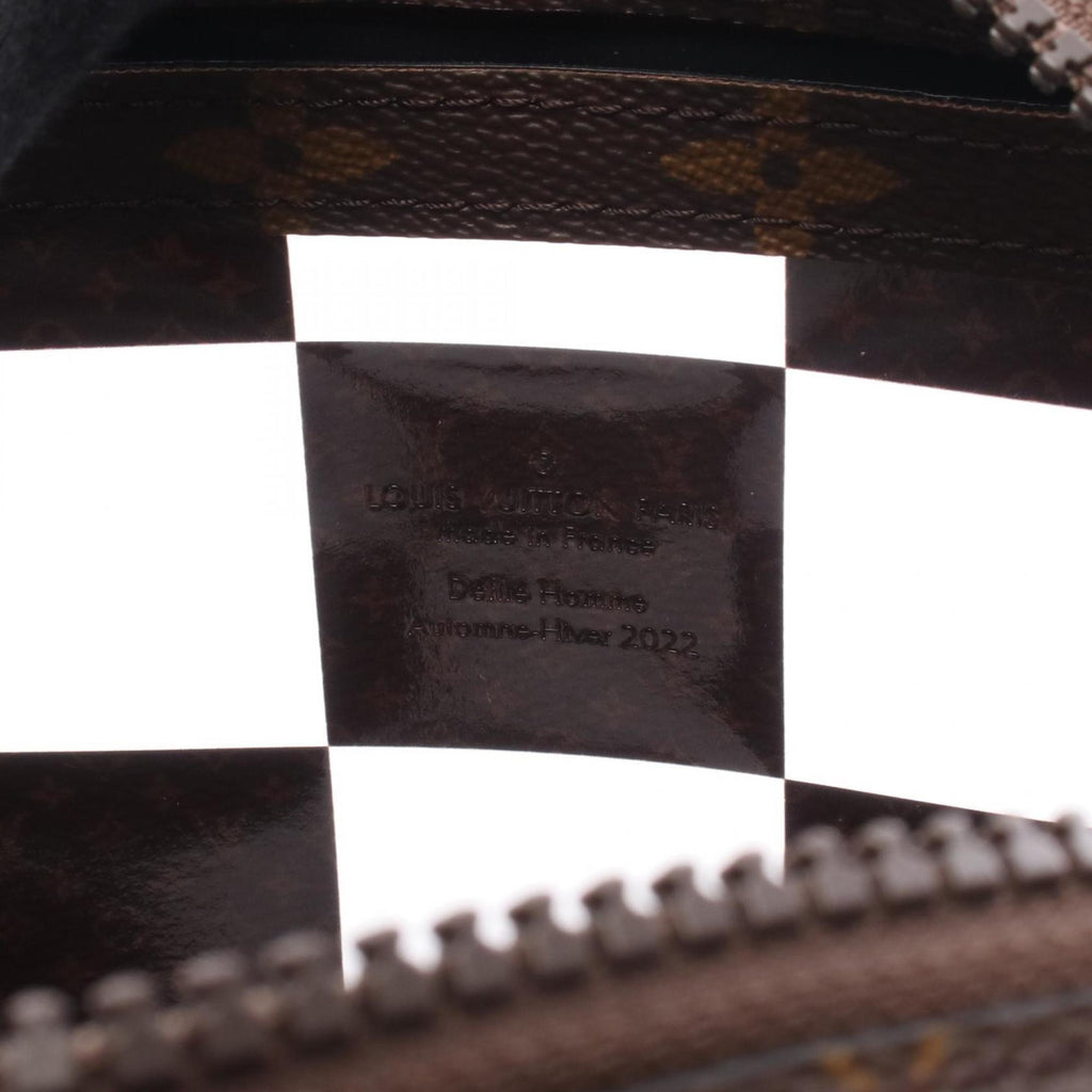 Louis Vuitton Brown Coated Canvas Pvc Shoulder Bag (Pre-Owned)