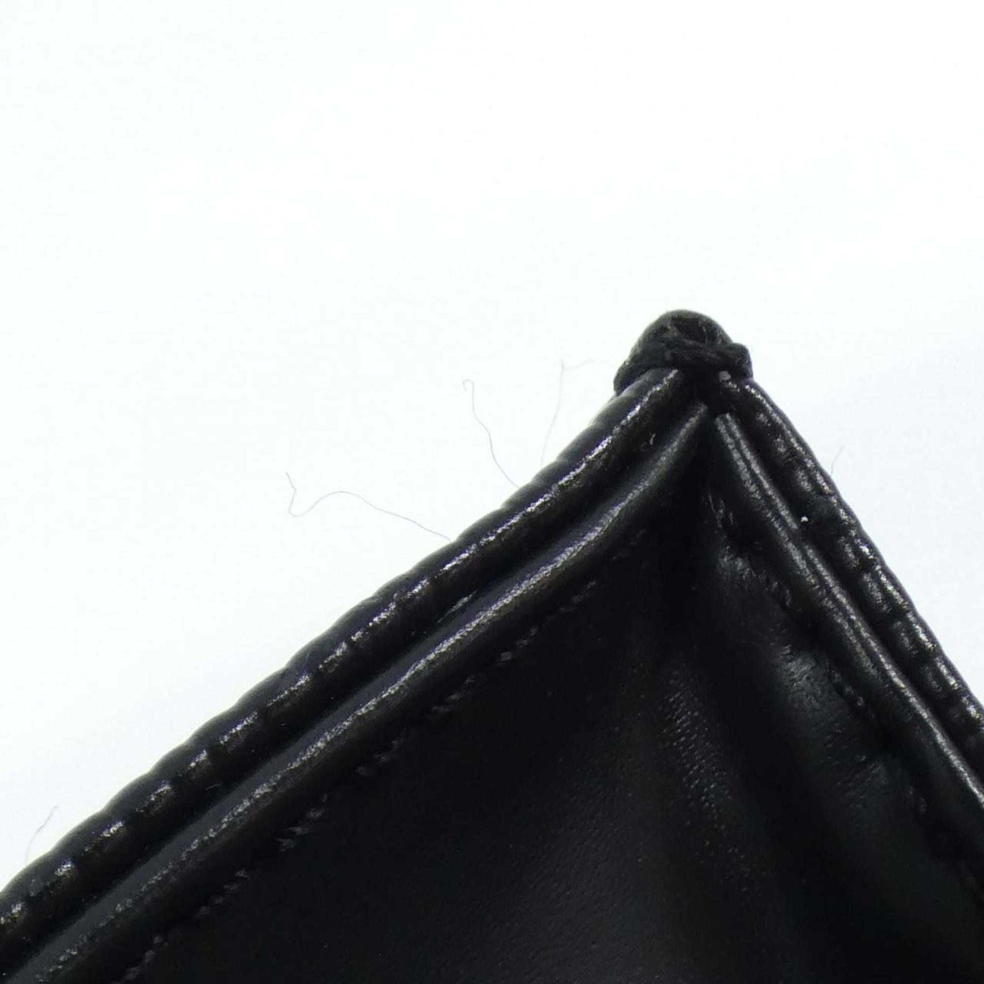 Louis Vuitton Black Leather Handbag (Pre-Owned)