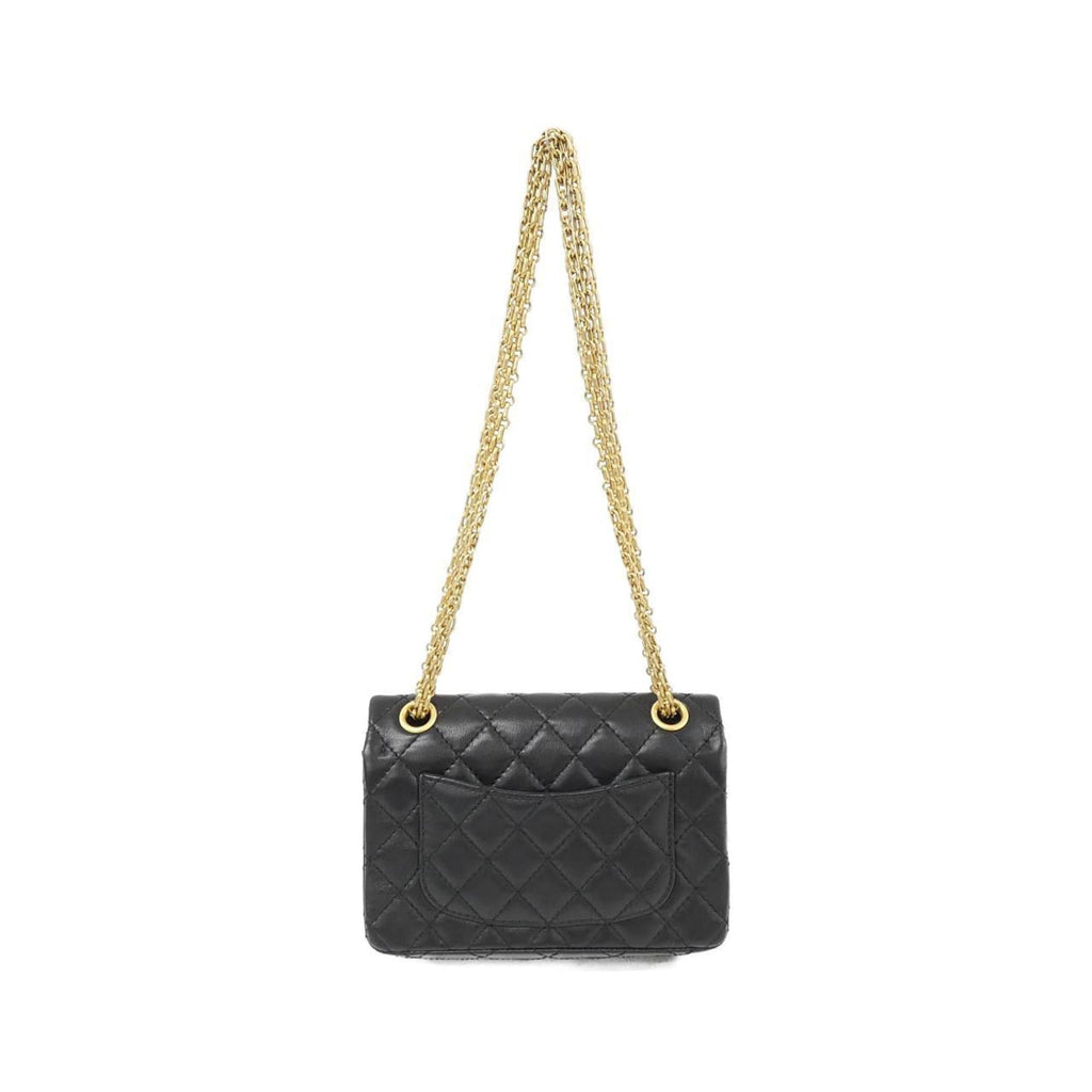 Chanel Black Leather Shoulder Bag (Pre-Owned)